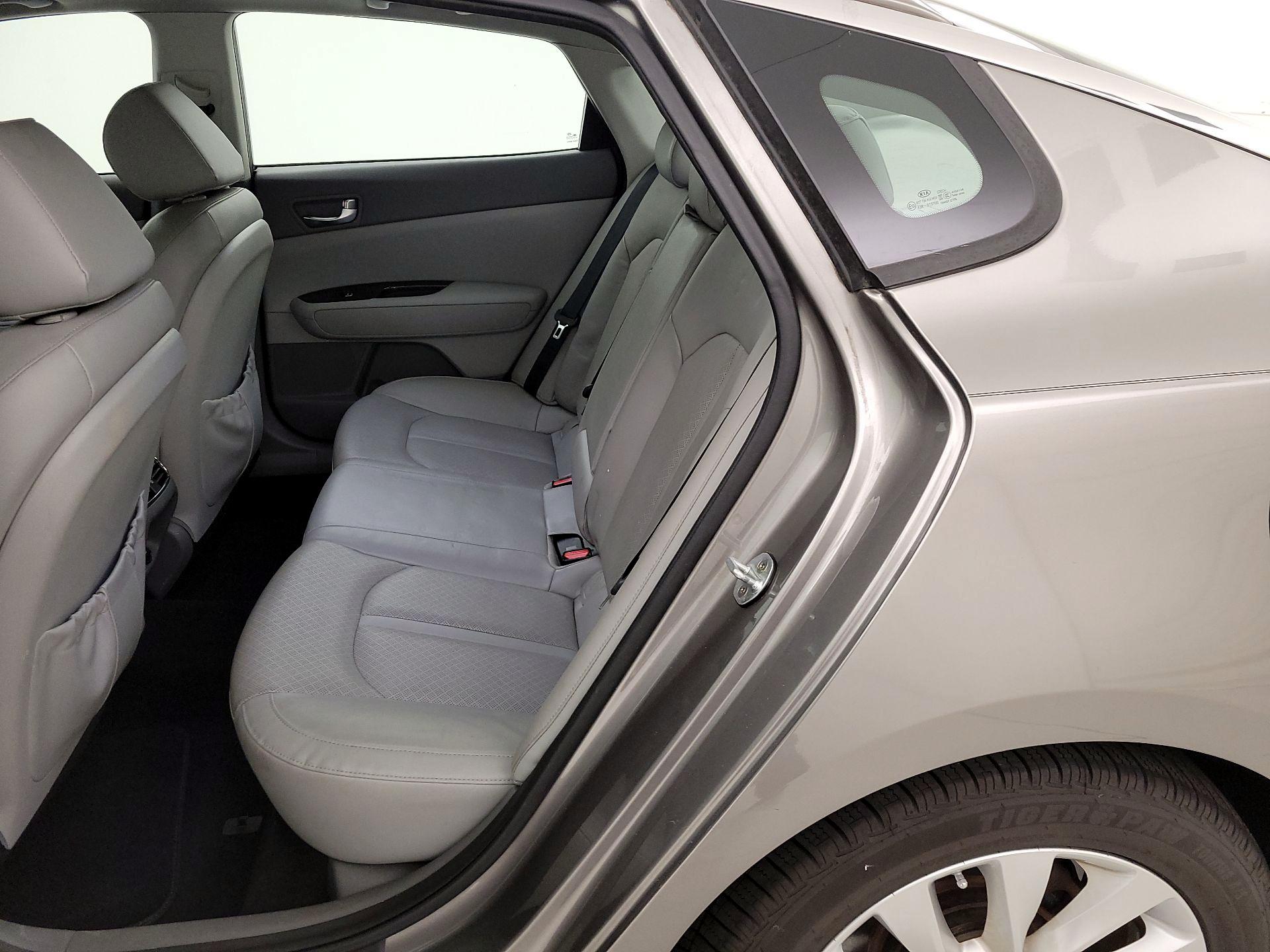 Thumbnail: 2016 Kia Optima - 20