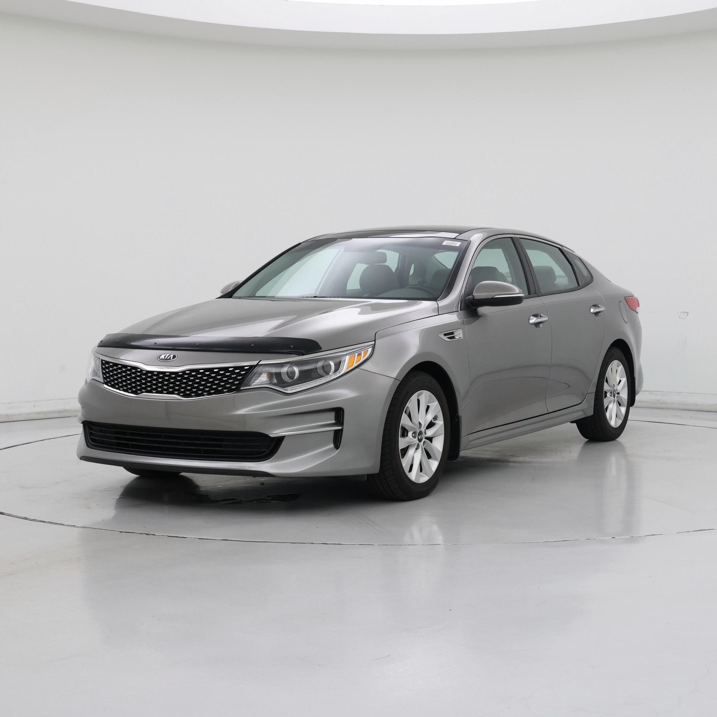 Thumbnail: 2016 Kia Optima - 4