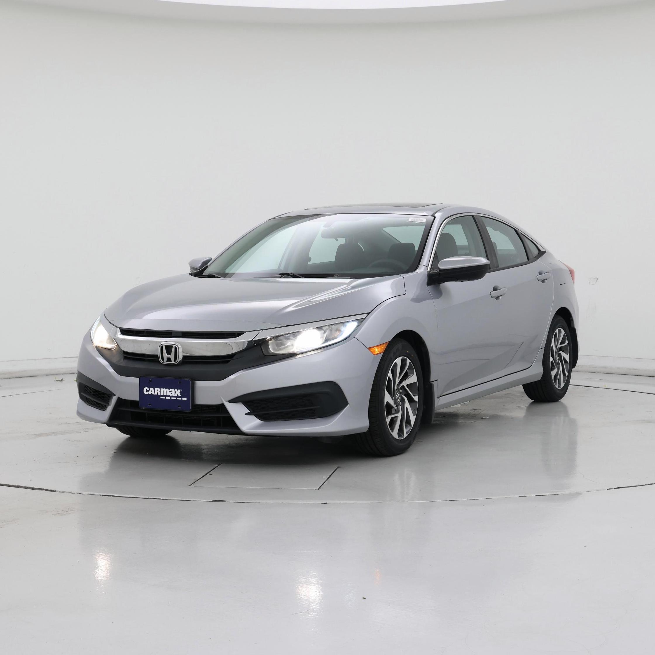Thumbnail: 2016 Honda Civic - 4