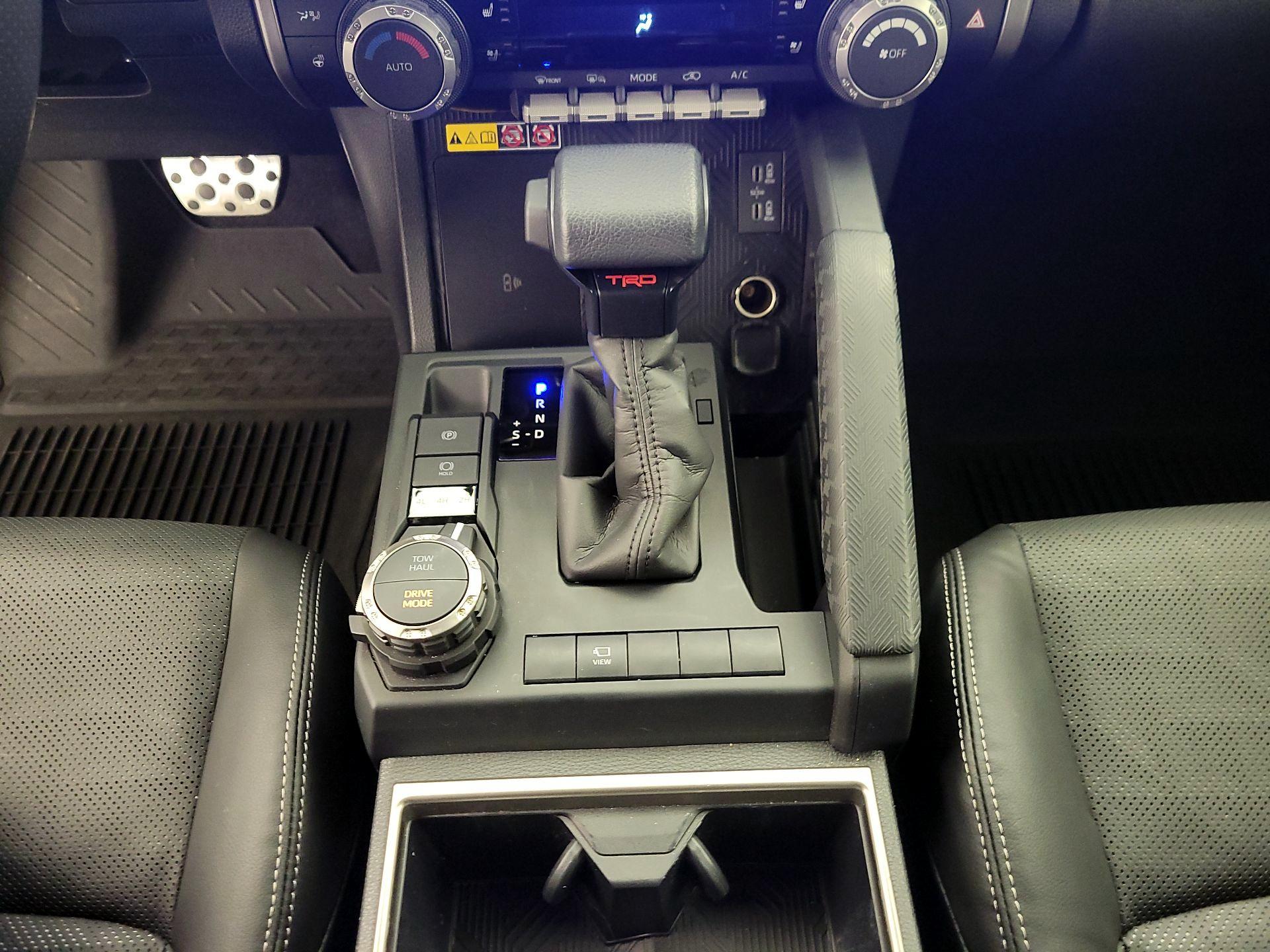 Thumbnail: 2025 Toyota 4Runner - 17