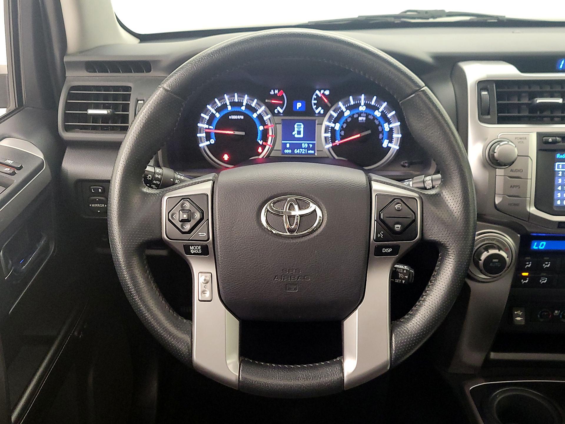 Thumbnail: 2015 Toyota 4Runner - 10