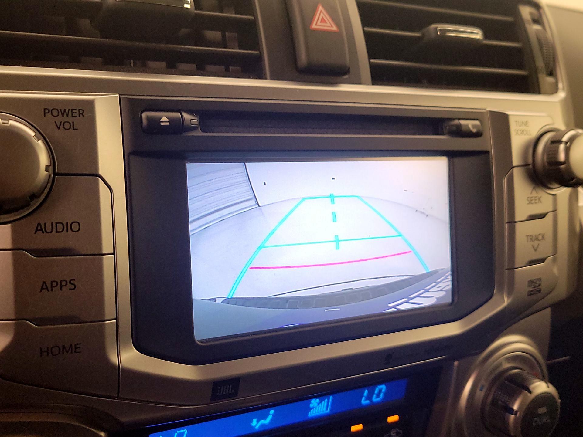 Thumbnail: 2015 Toyota 4Runner - 14