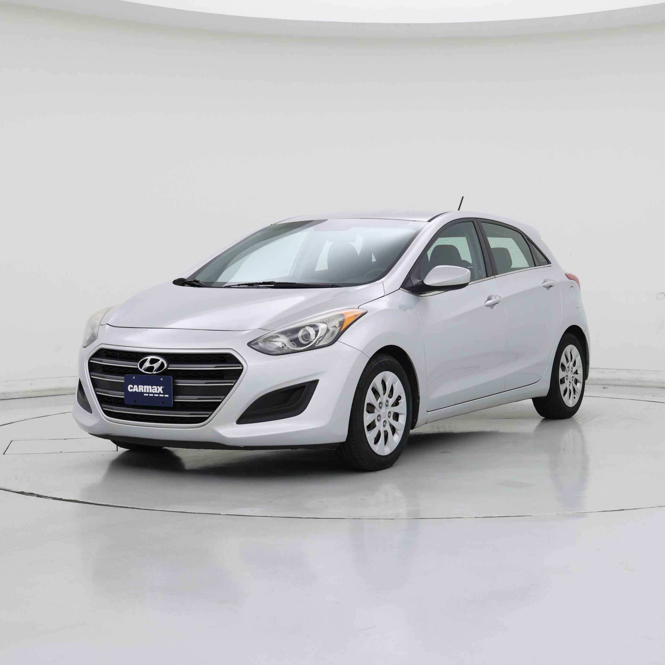 Thumbnail: 2016 Hyundai Elantra - 4