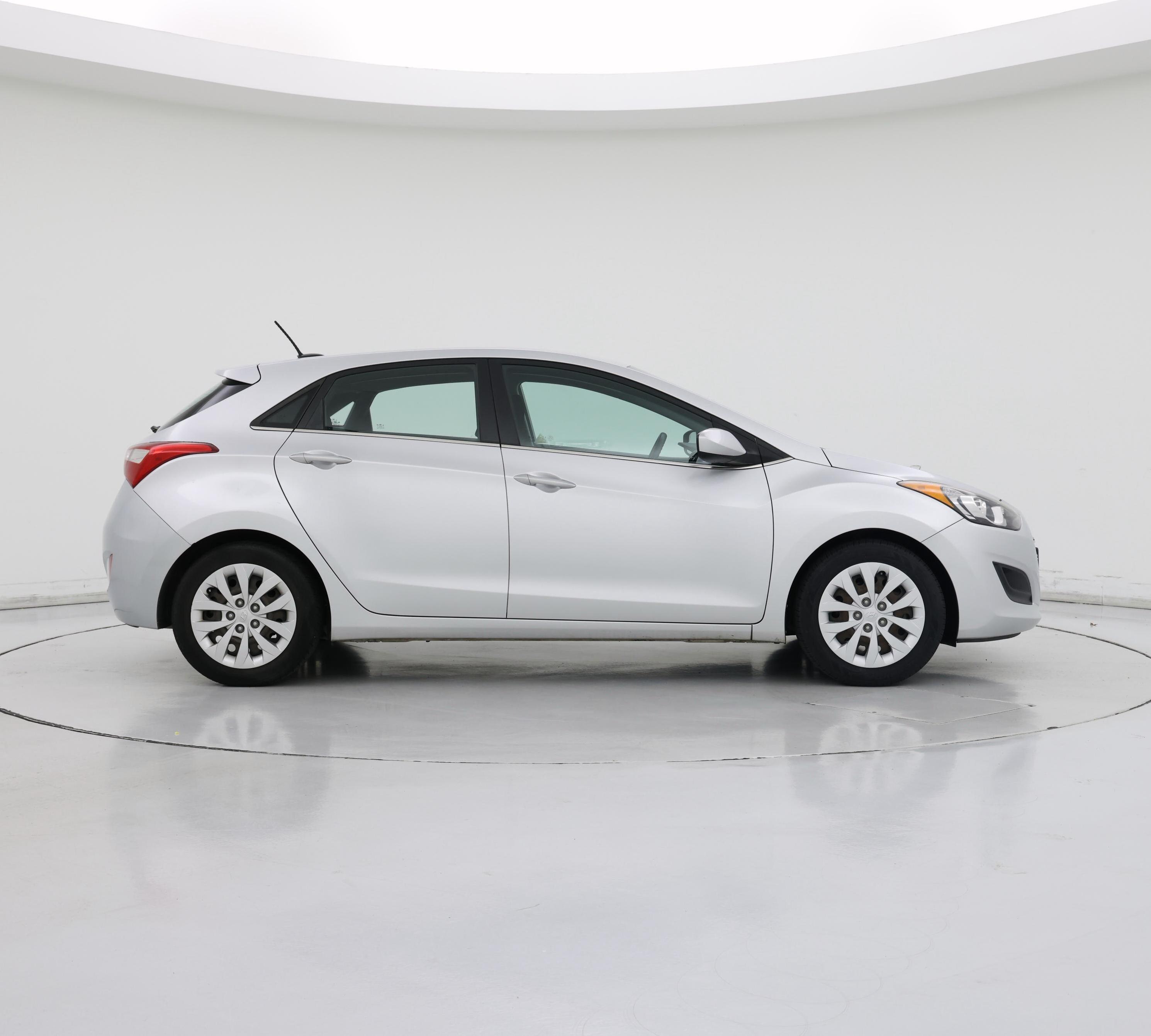 Thumbnail: 2016 Hyundai Elantra - 7