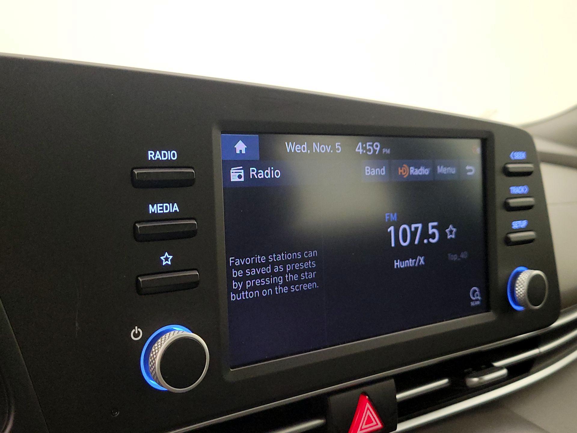 Thumbnail: 2021 Hyundai Elantra - 15