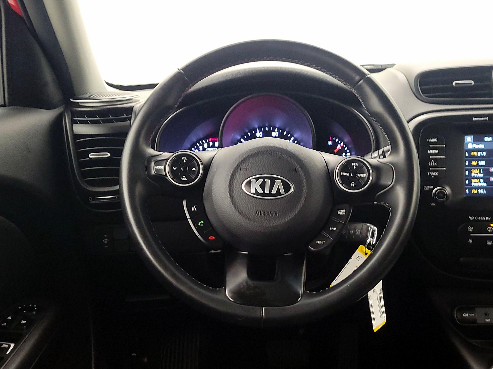 Thumbnail: 2019 Kia Soul - 10