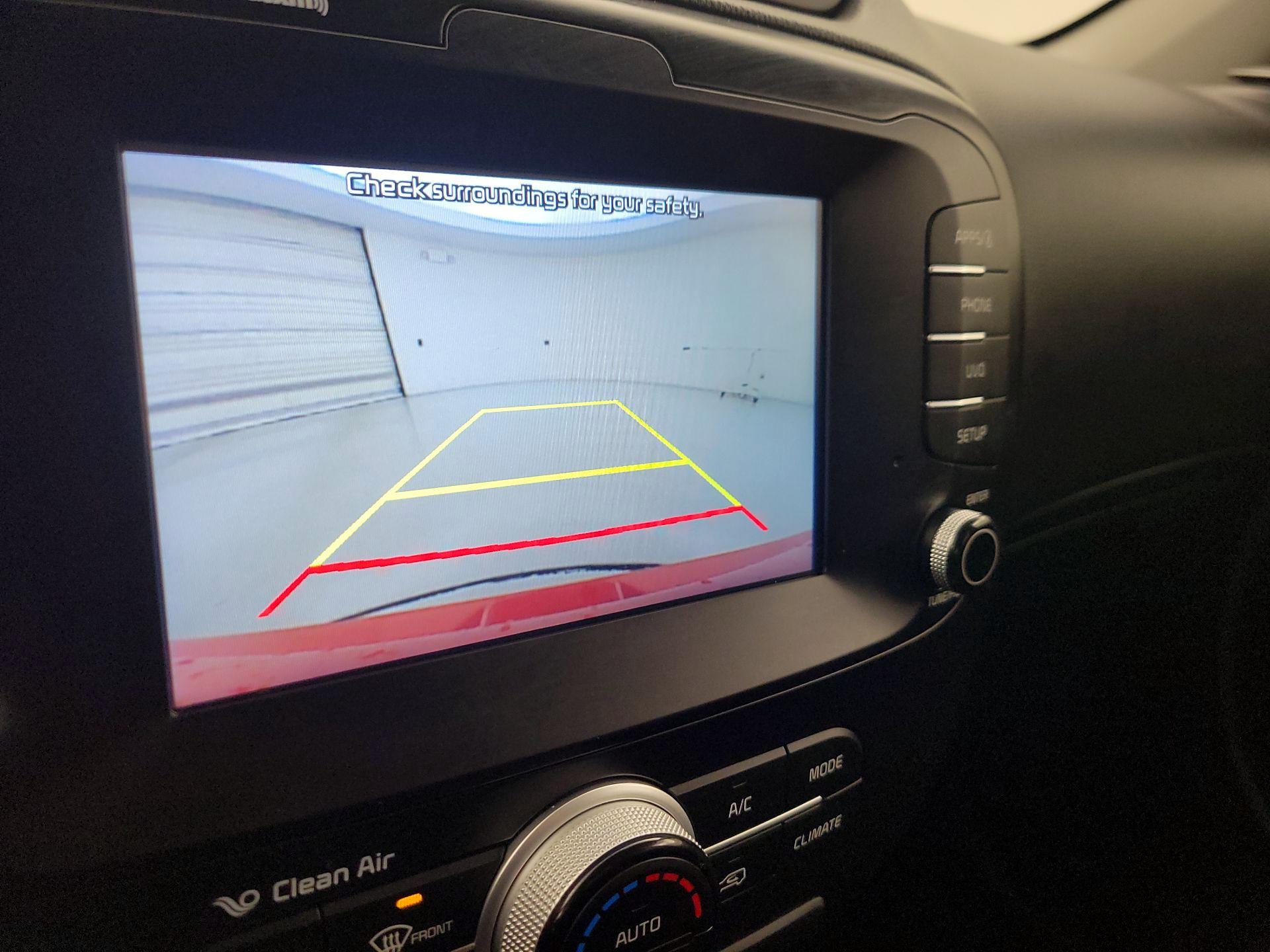 Thumbnail: 2019 Kia Soul - 13