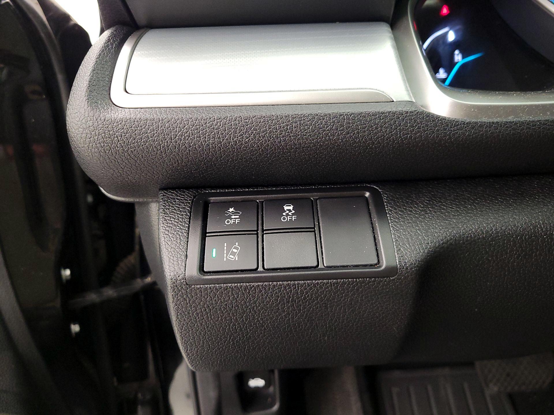 Thumbnail: 2016 Honda Civic - 13