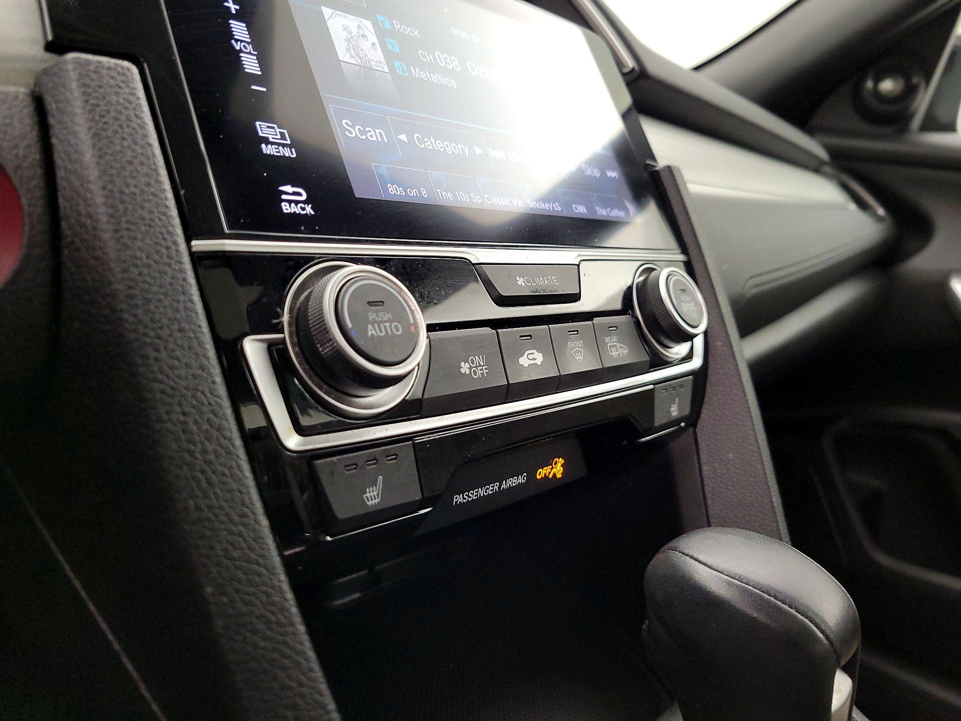 Thumbnail: 2016 Honda Civic - 16