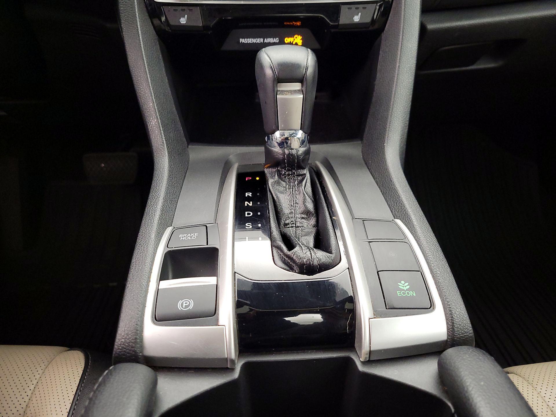 Thumbnail: 2016 Honda Civic - 17