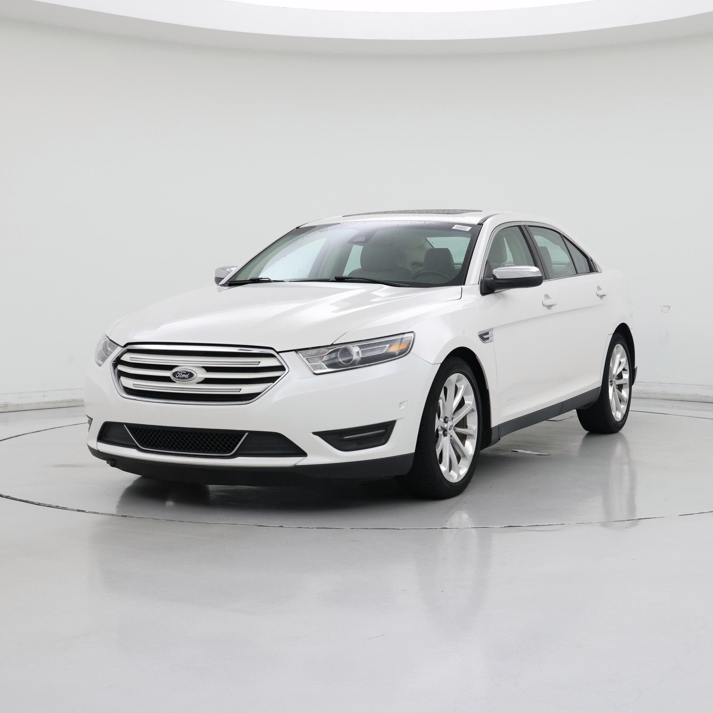 Thumbnail: 2015 Ford Taurus - 4