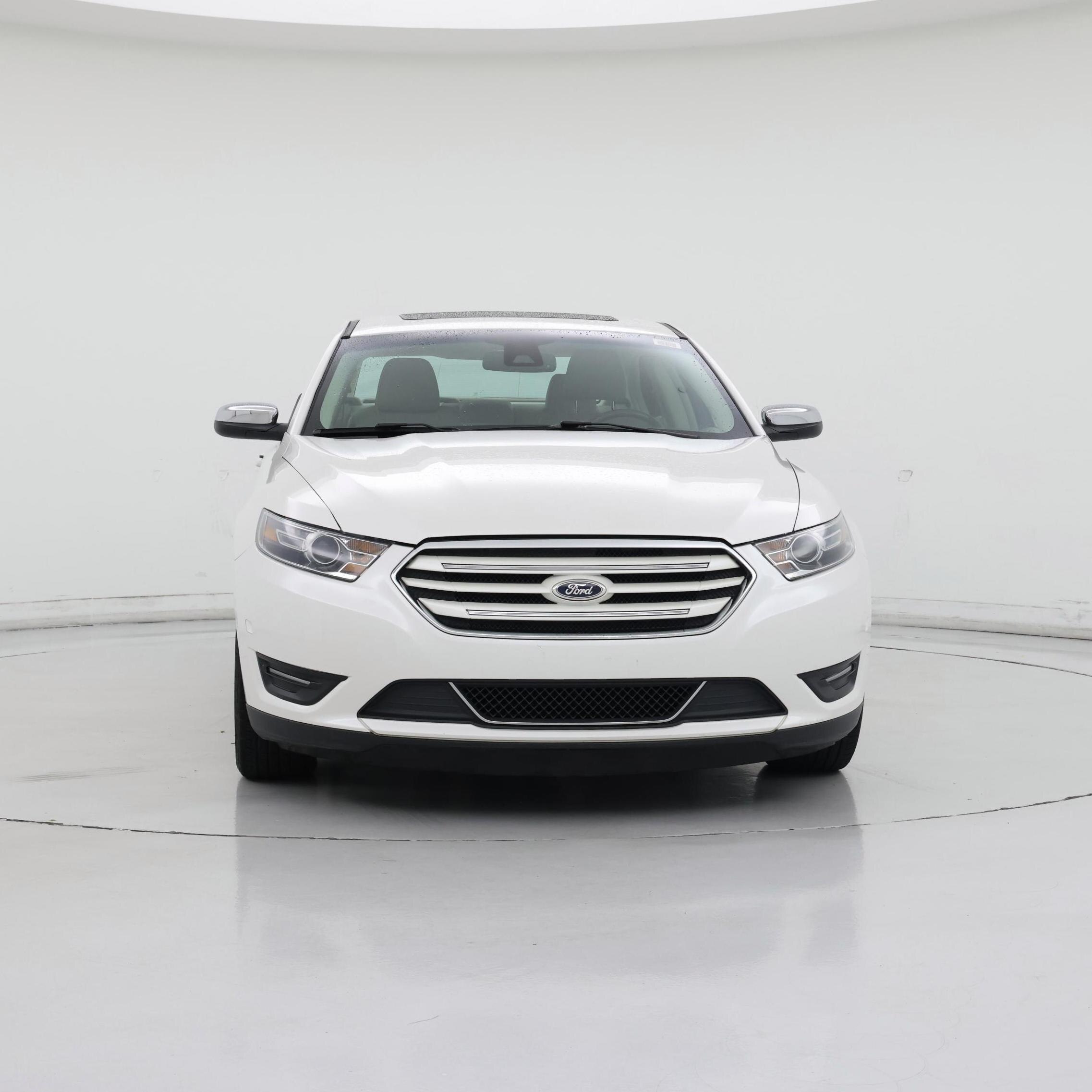 Thumbnail: 2015 Ford Taurus - 5