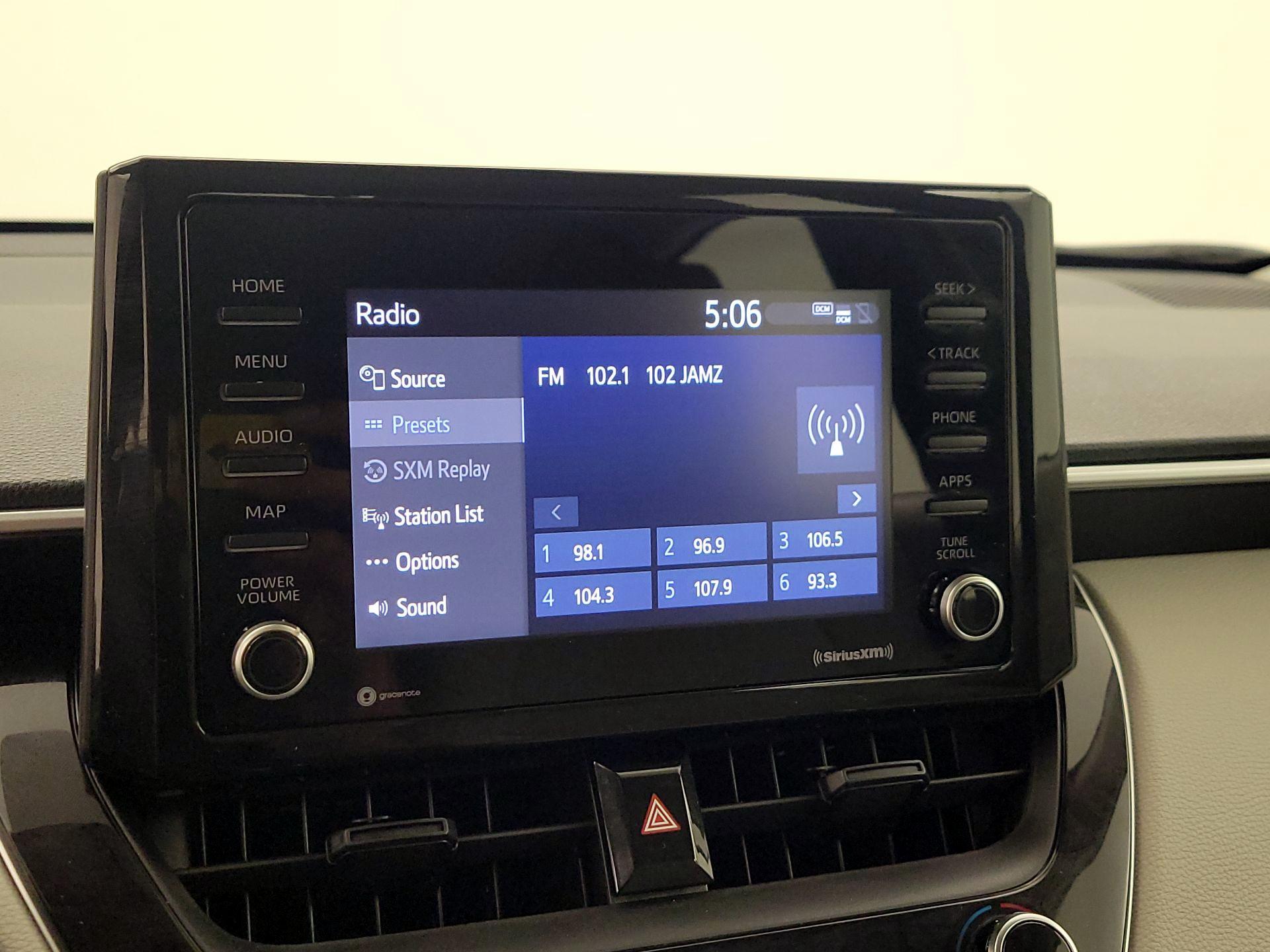 Thumbnail: 2022 Toyota Corolla Cross - 15