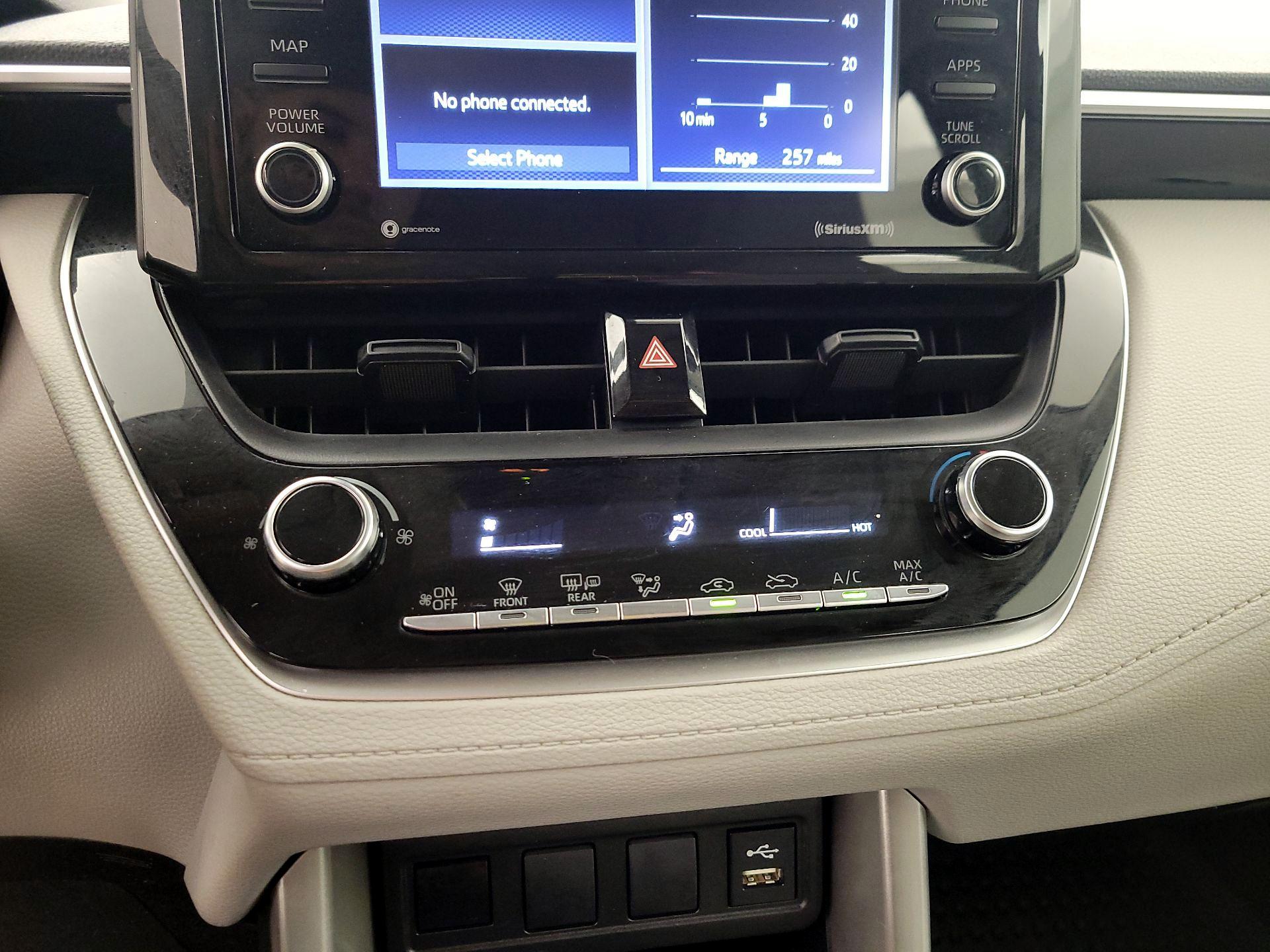 Thumbnail: 2022 Toyota Corolla Cross - 16