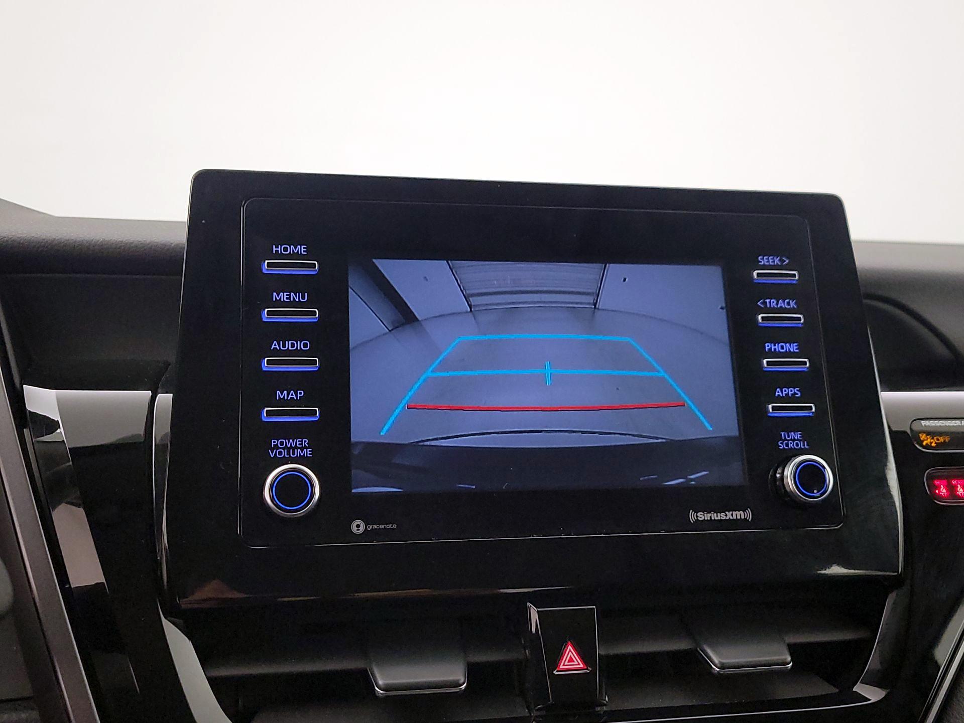 Thumbnail: 2021 Toyota Camry - 14