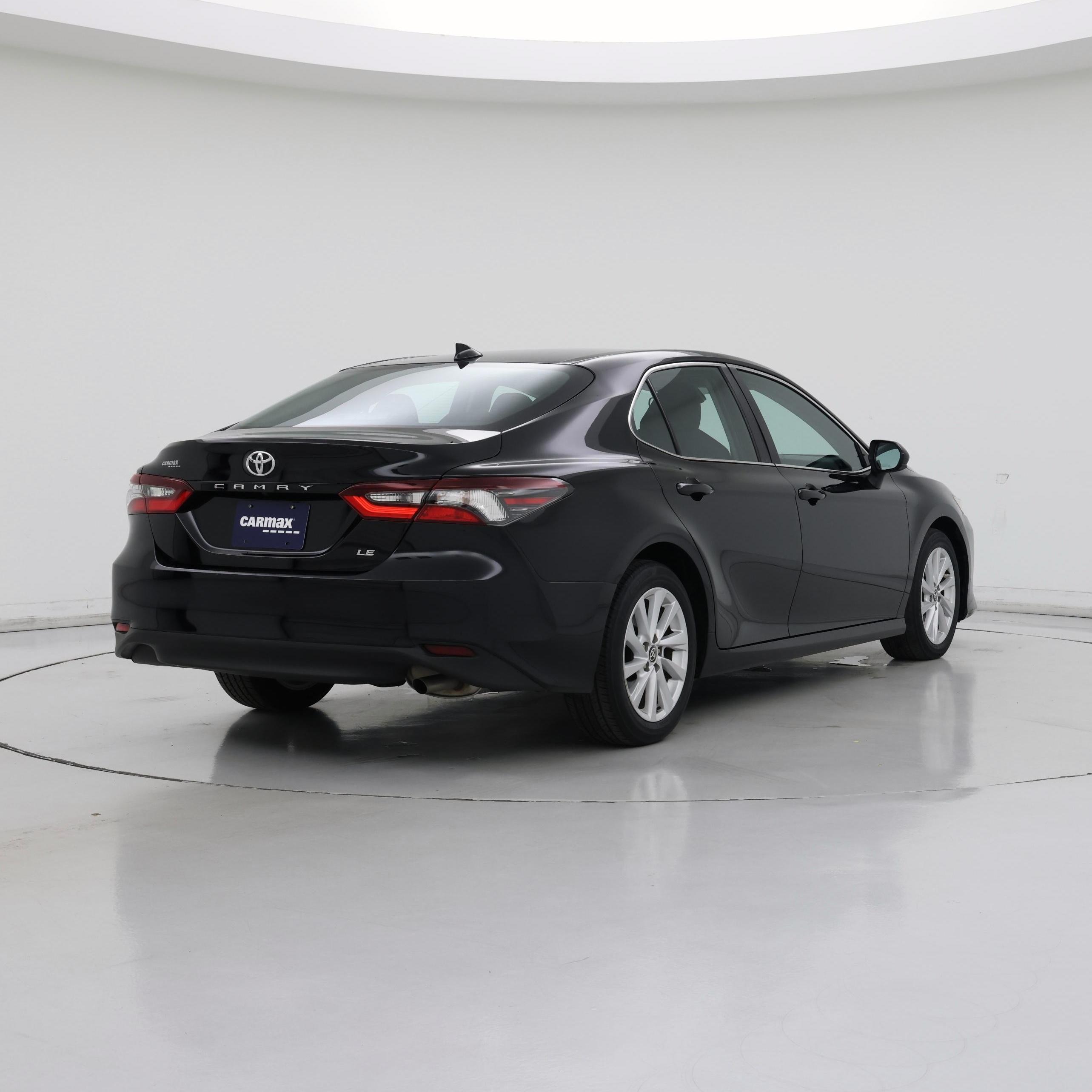 Thumbnail: 2021 Toyota Camry - 8