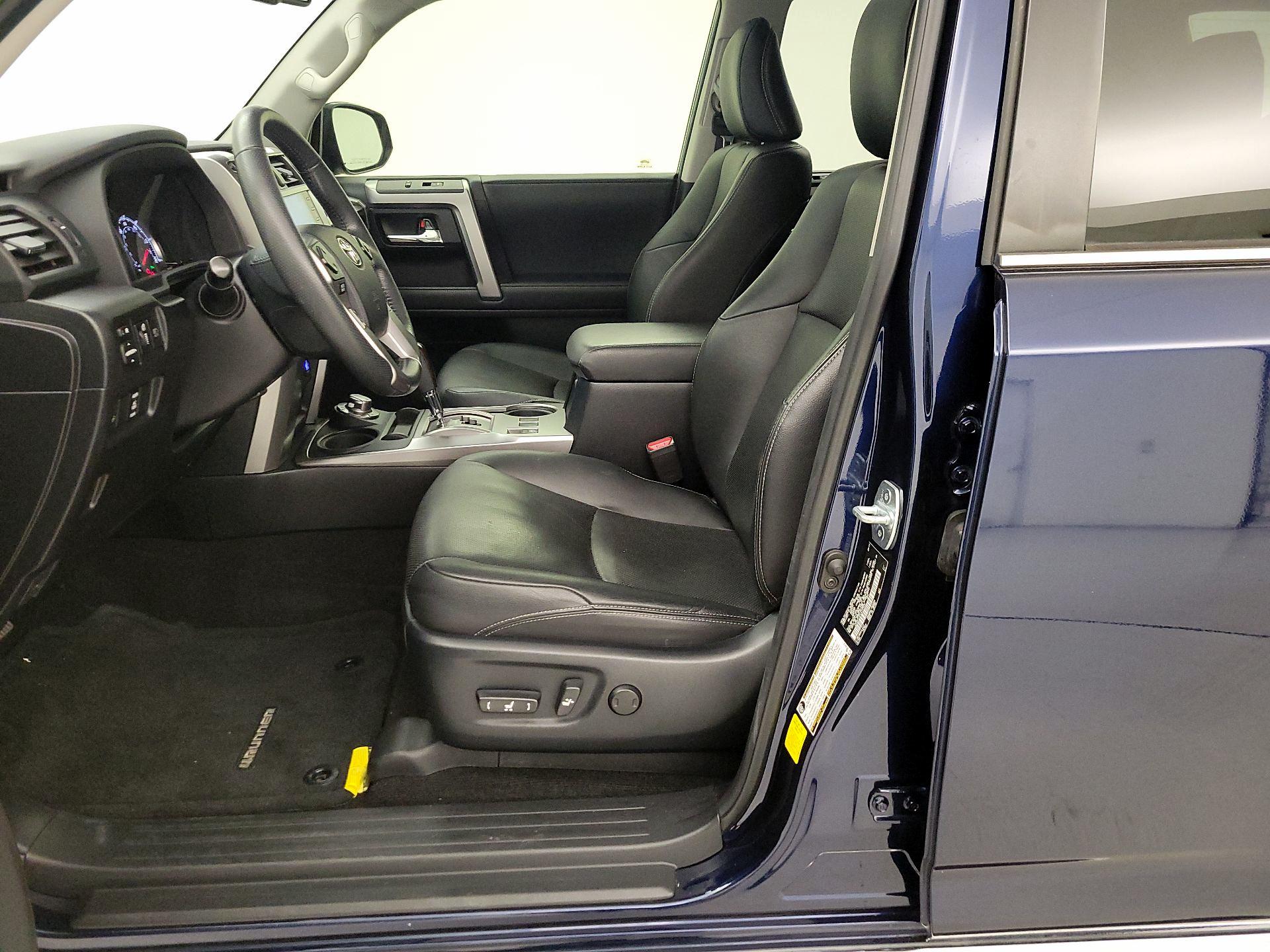 Thumbnail: 2020 Toyota 4Runner - 11