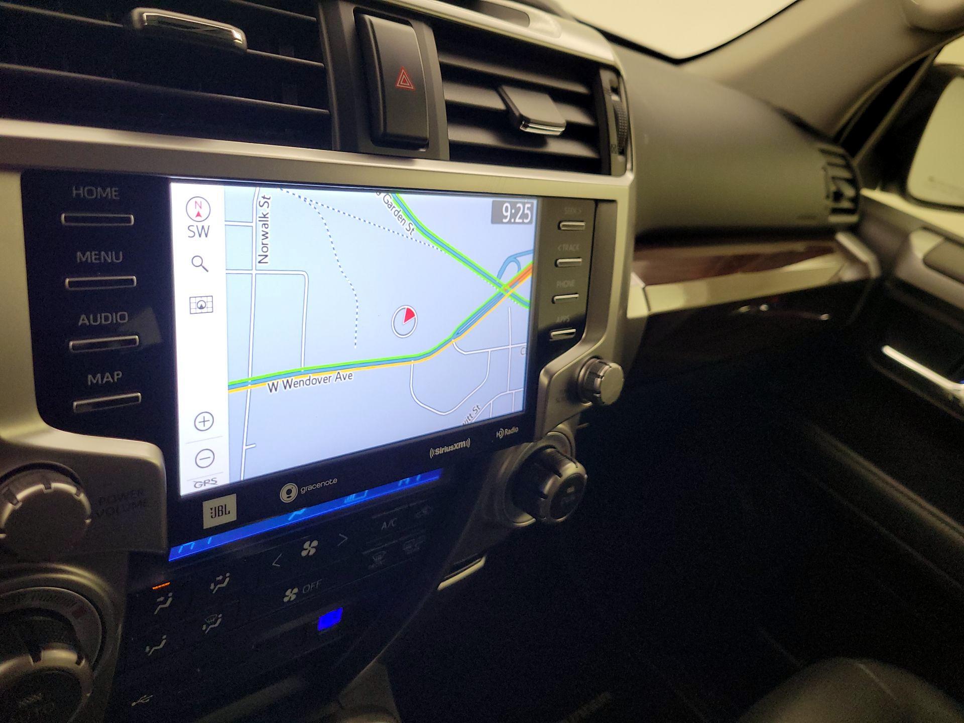 Thumbnail: 2020 Toyota 4Runner - 14