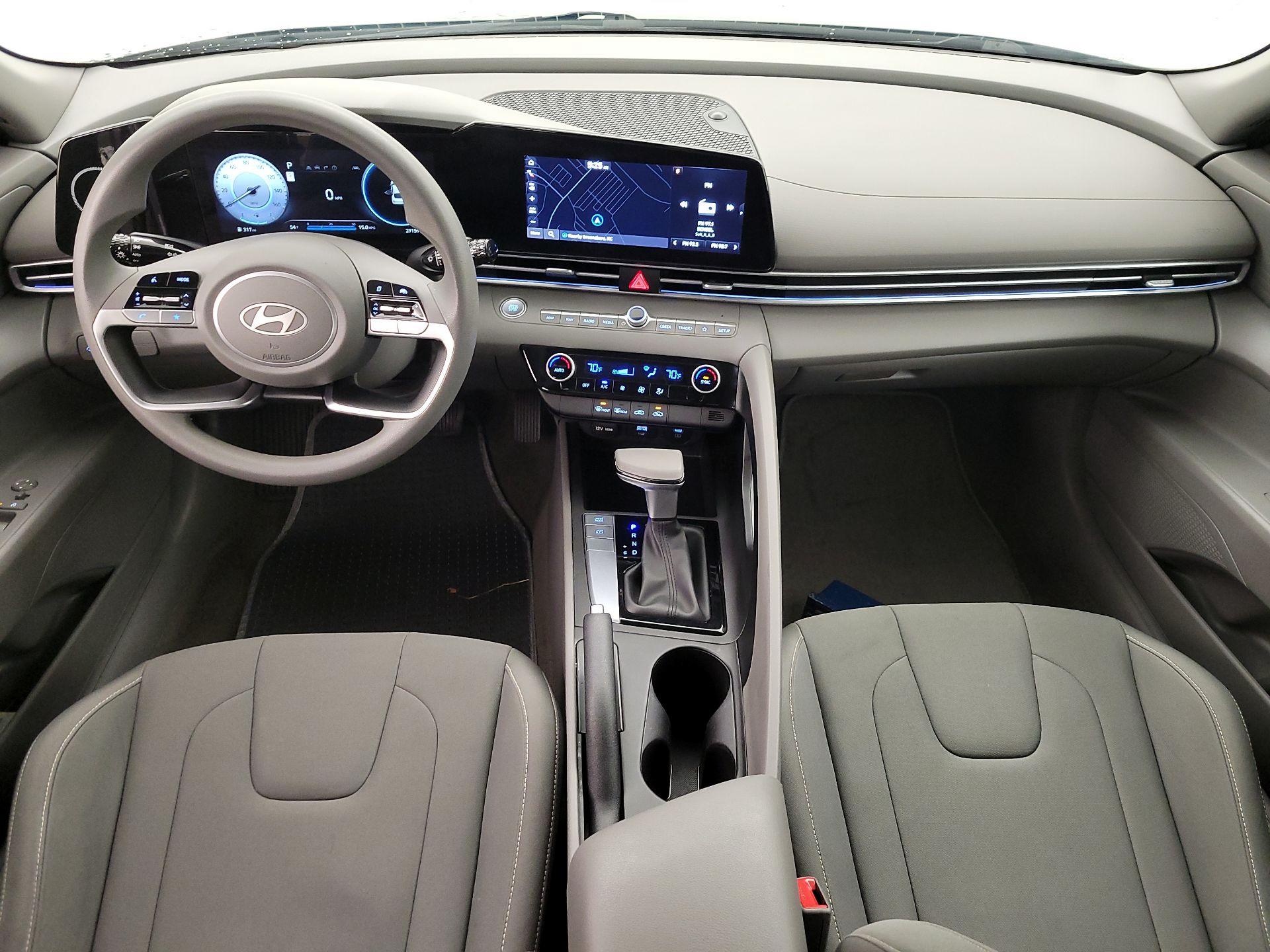 Thumbnail: 2024 Hyundai Elantra - 9