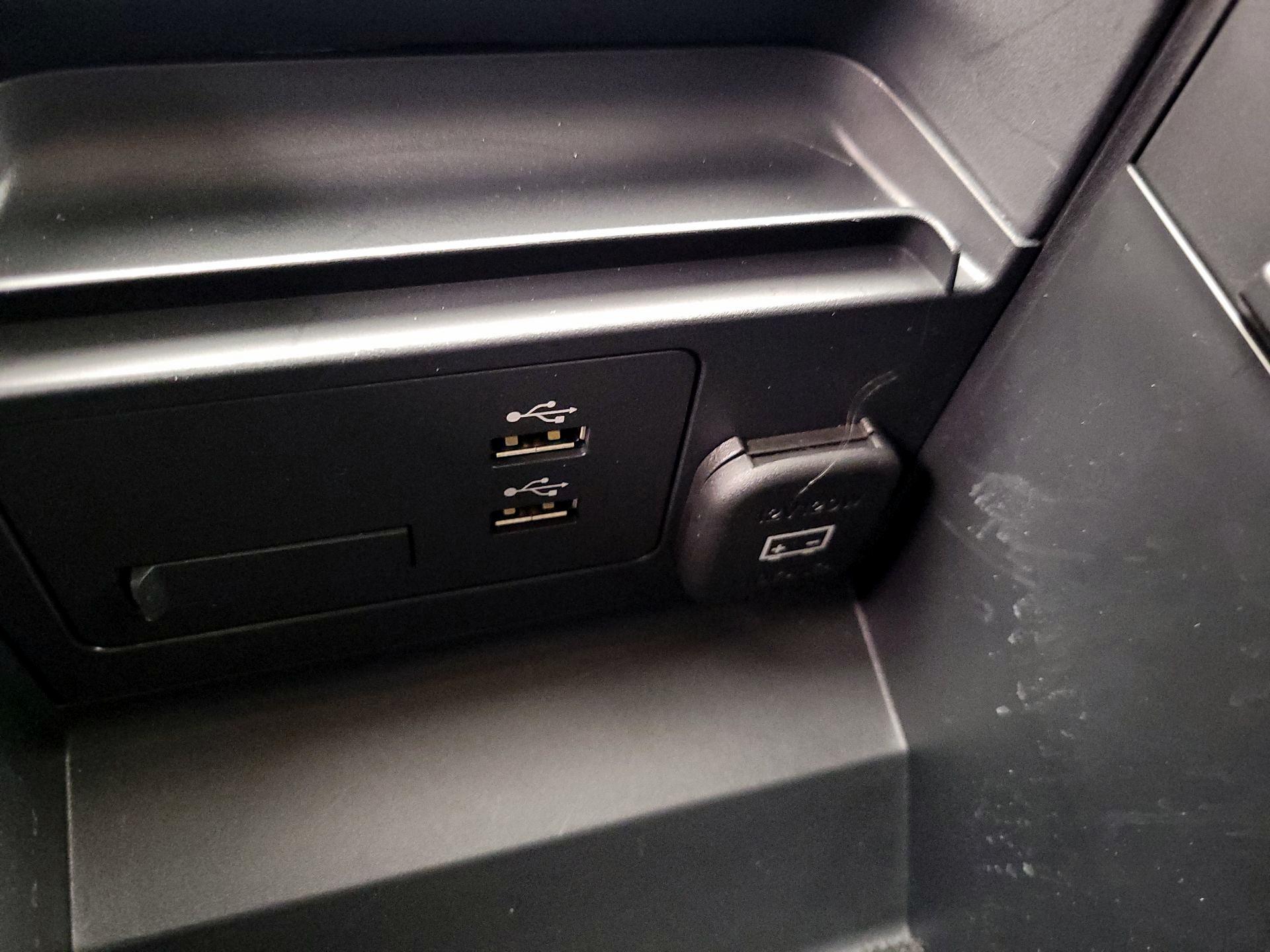 Thumbnail: 2022 Mazda CX-30 - 18