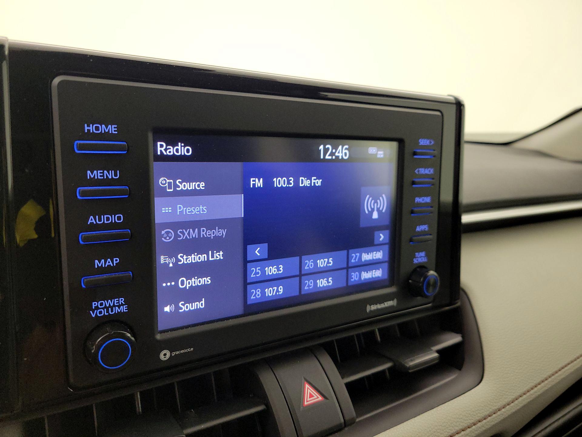 Thumbnail: 2022 Toyota RAV4 - 15