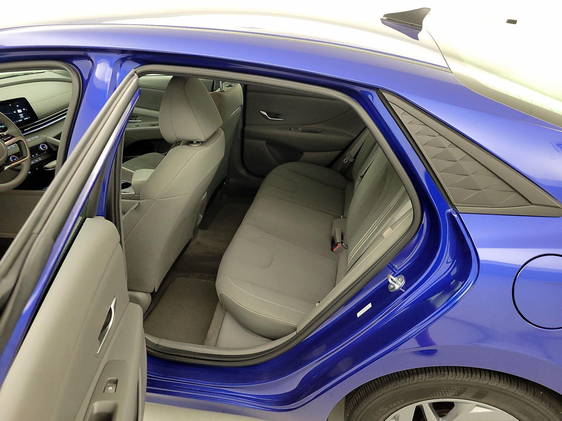 Thumbnail: 2024 Hyundai Elantra - 20