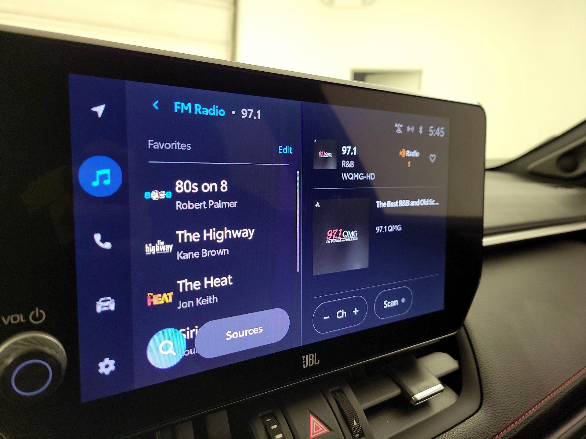 Thumbnail: 2023 Toyota RAV4 - 13