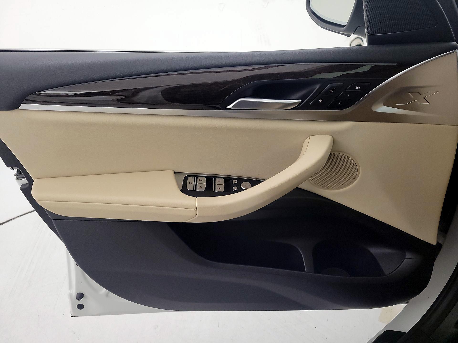 Thumbnail: 2022 BMW X3 - 12