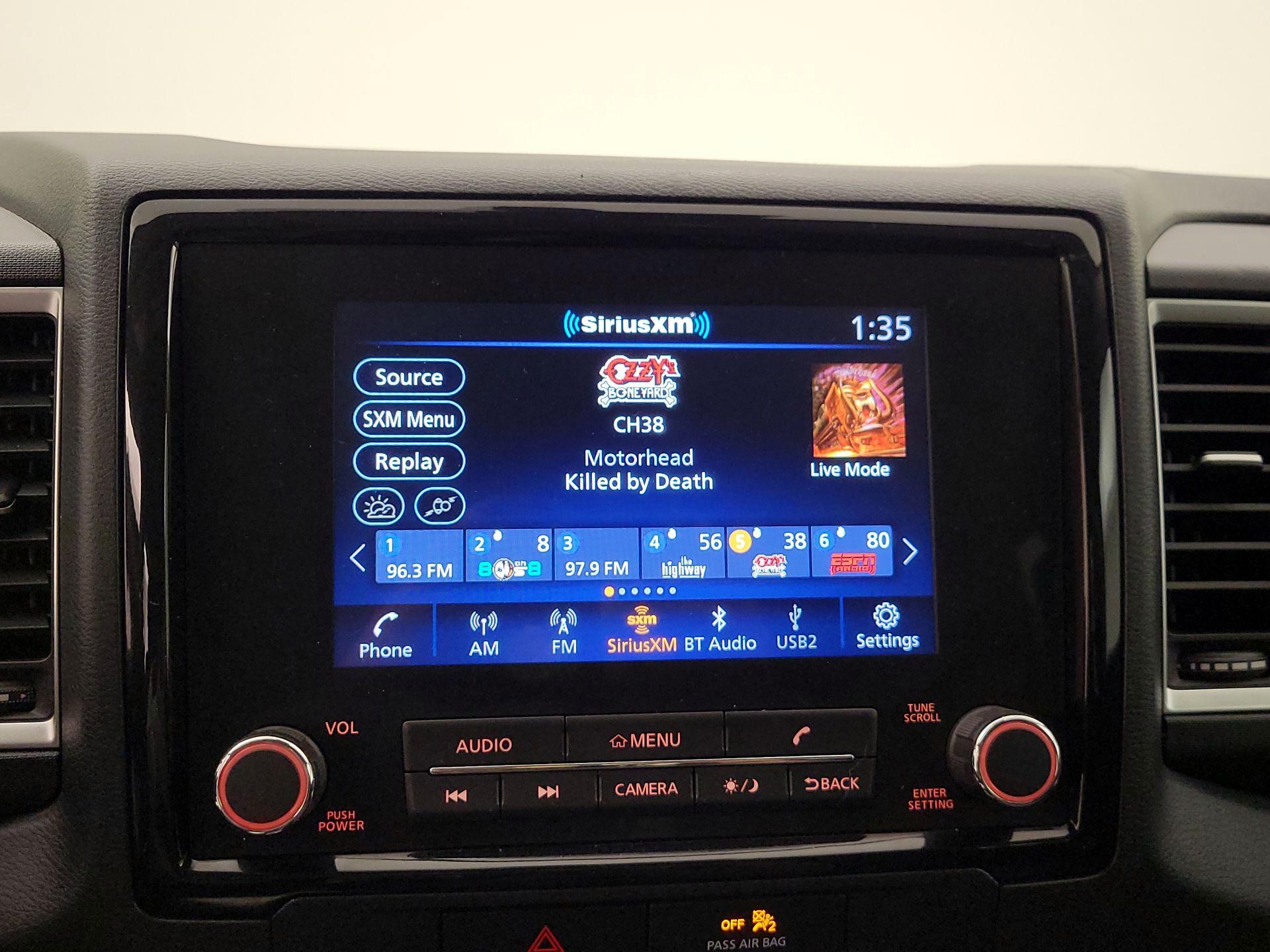 Thumbnail: 2022 Nissan Frontier - 15