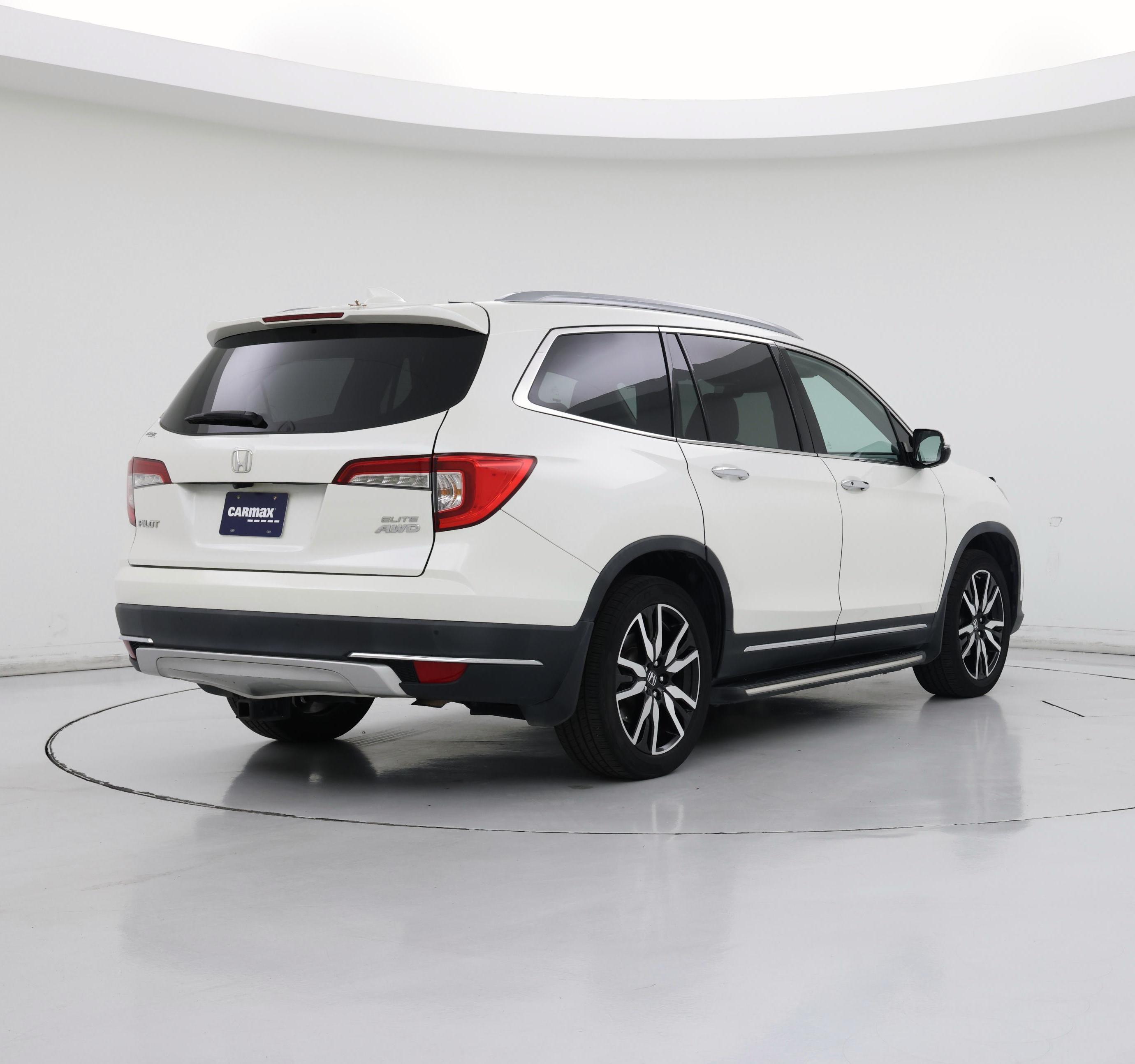 Thumbnail: 2019 Honda Pilot - 8