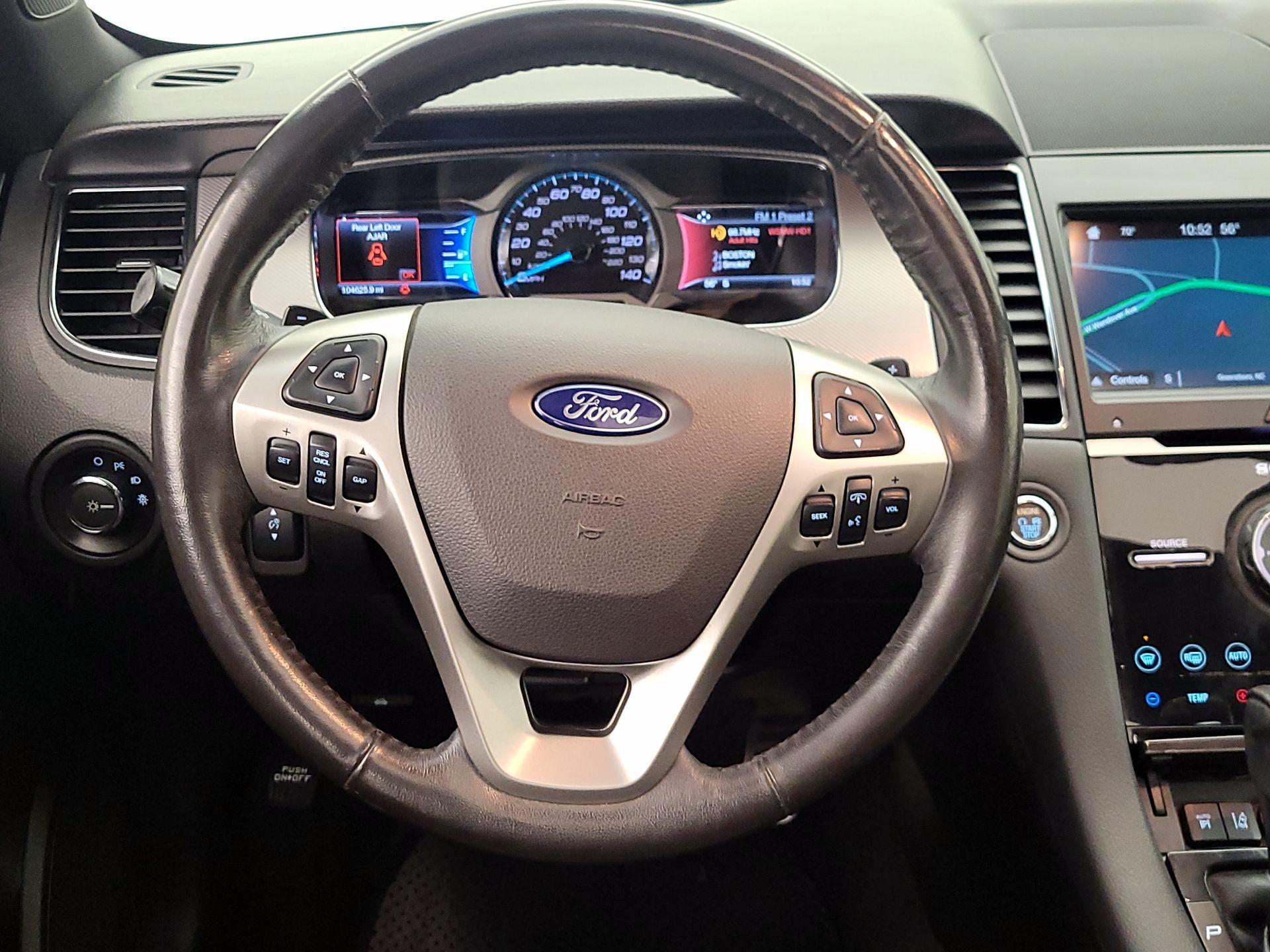 Thumbnail: 2018 Ford Taurus - 10