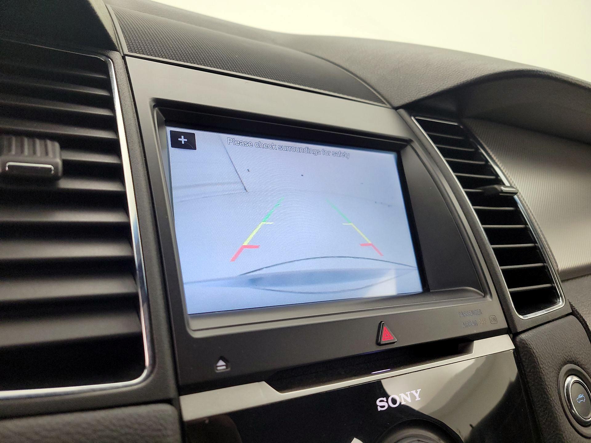 Thumbnail: 2018 Ford Taurus - 15