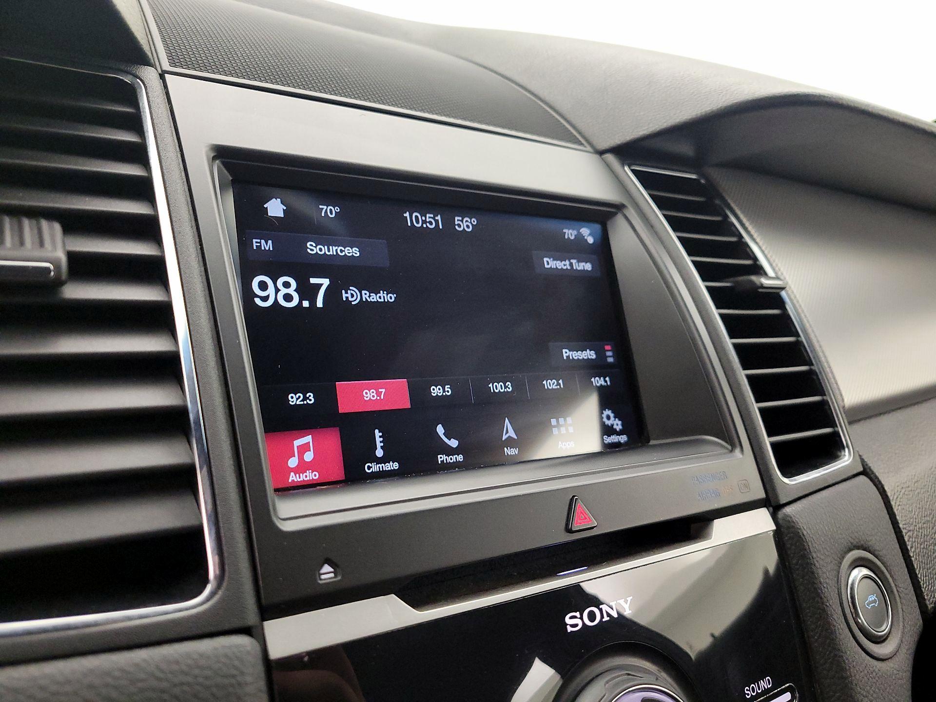 Thumbnail: 2018 Ford Taurus - 16