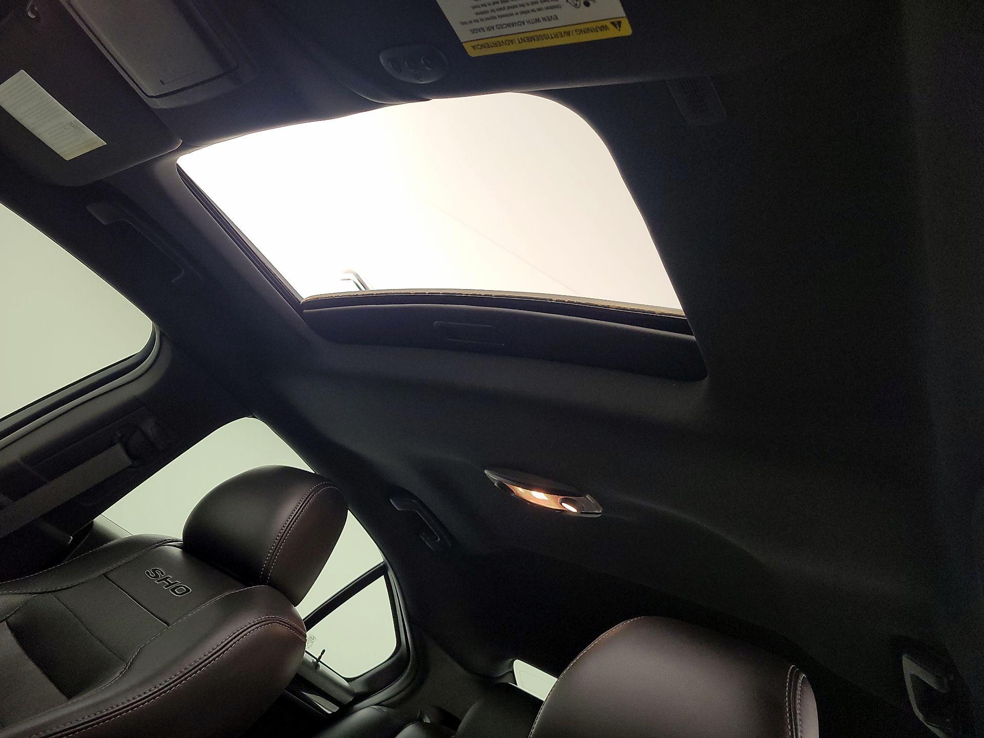 Thumbnail: 2018 Ford Taurus - 20