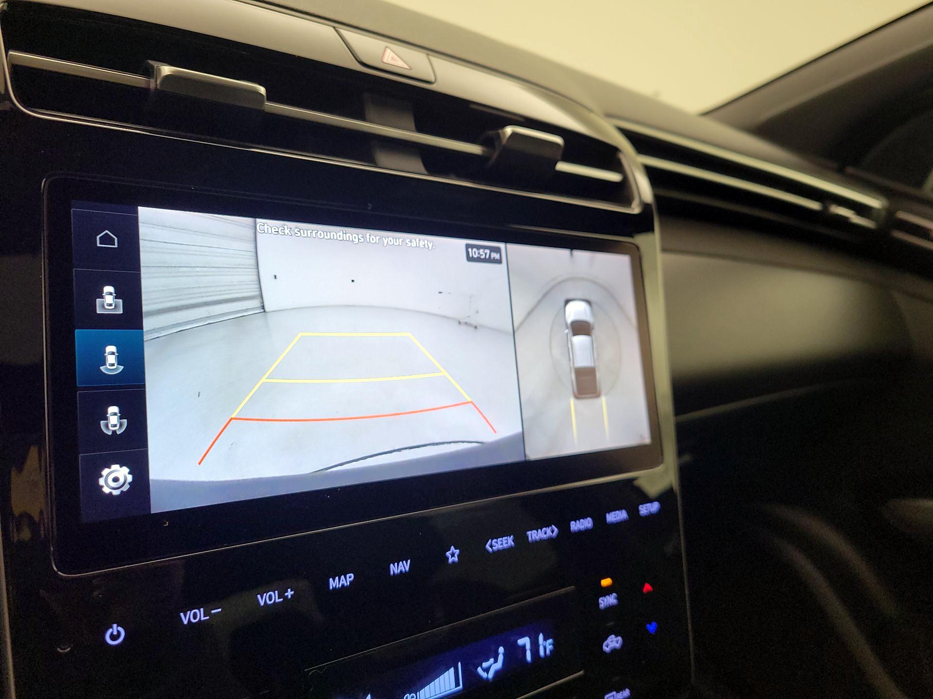 Thumbnail: 2022 Hyundai Santa Cruz - 15