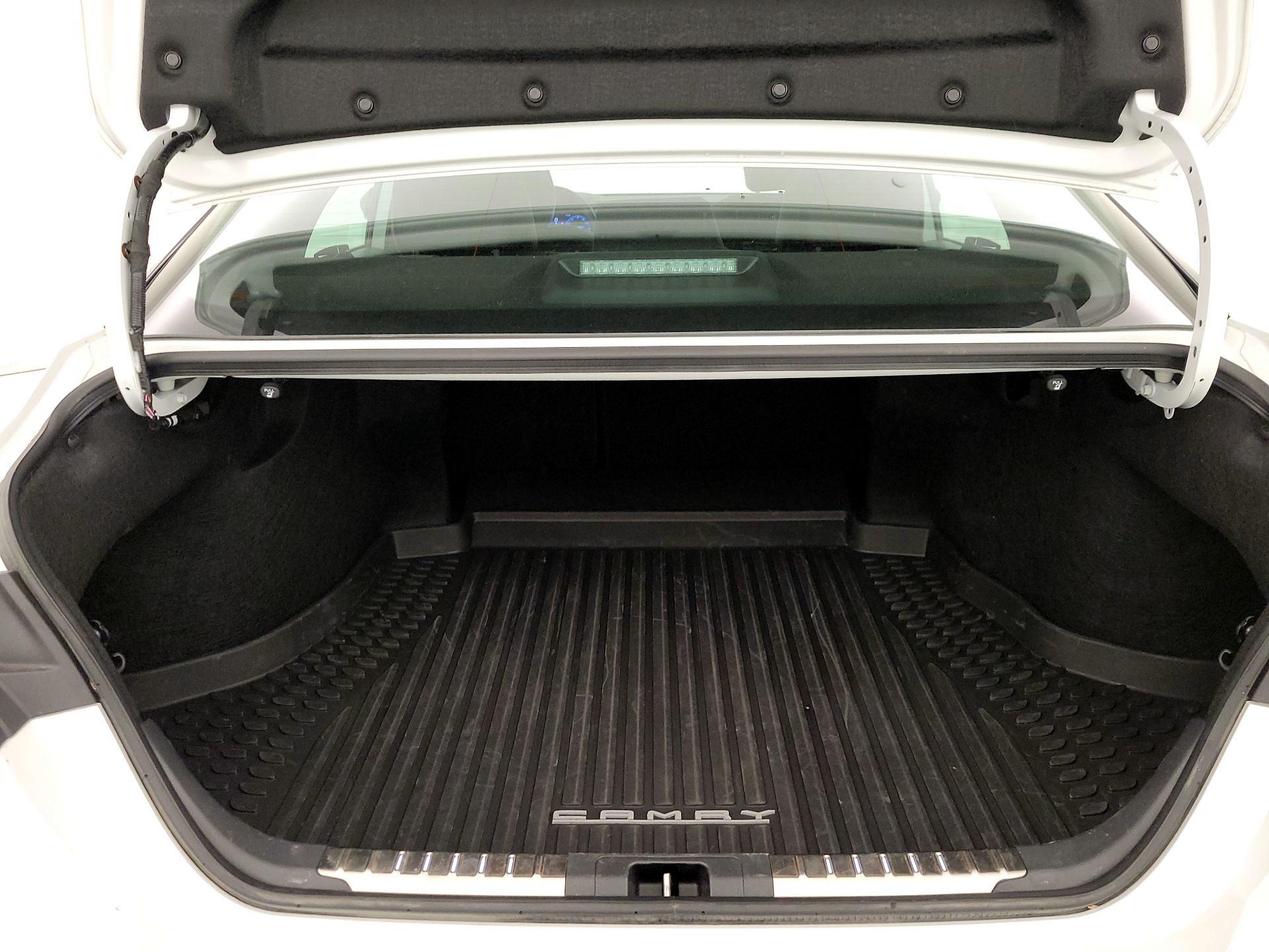 Thumbnail: 2025 Toyota Camry - 20