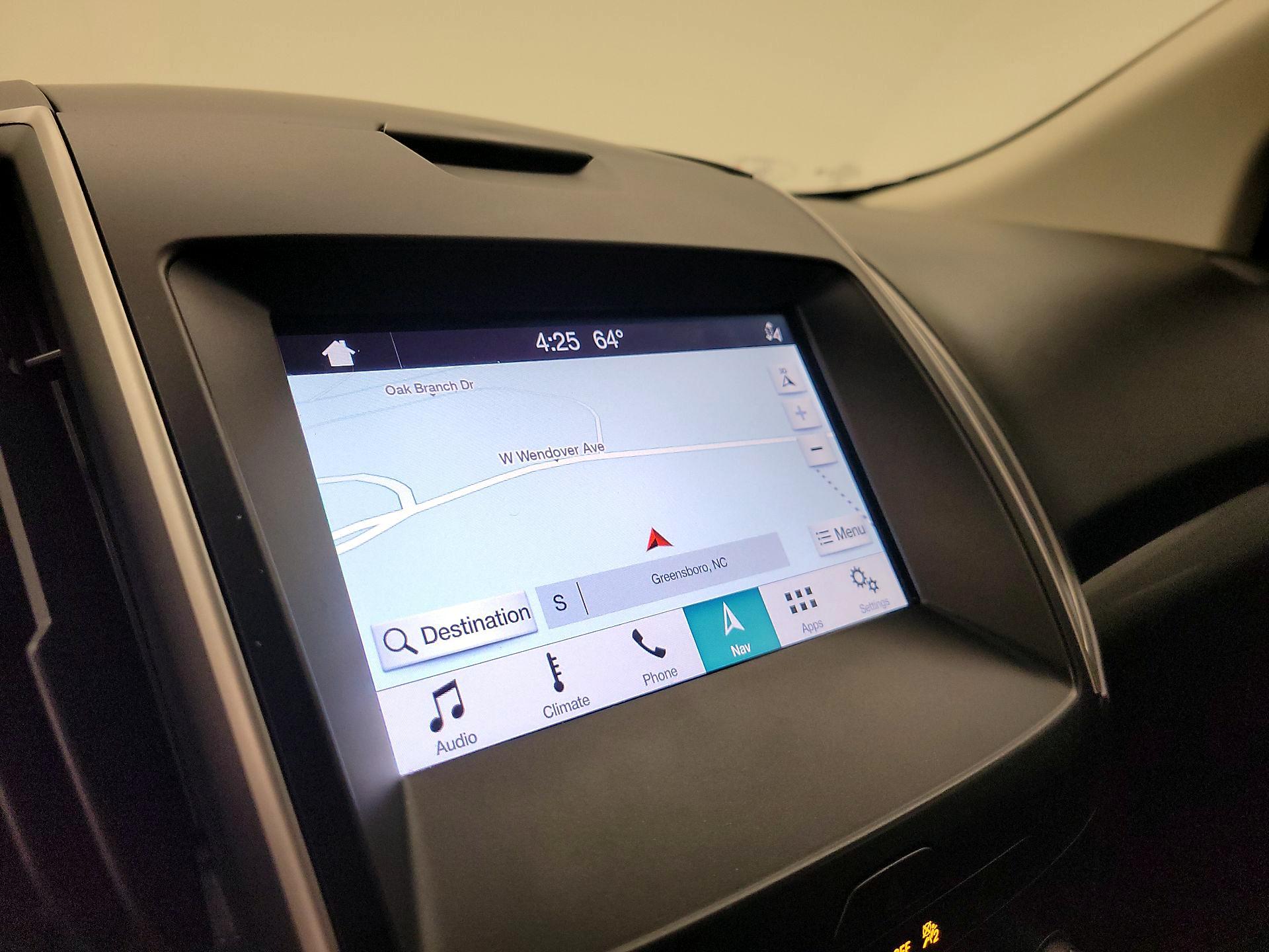 Thumbnail: 2019 Ford Edge - 14