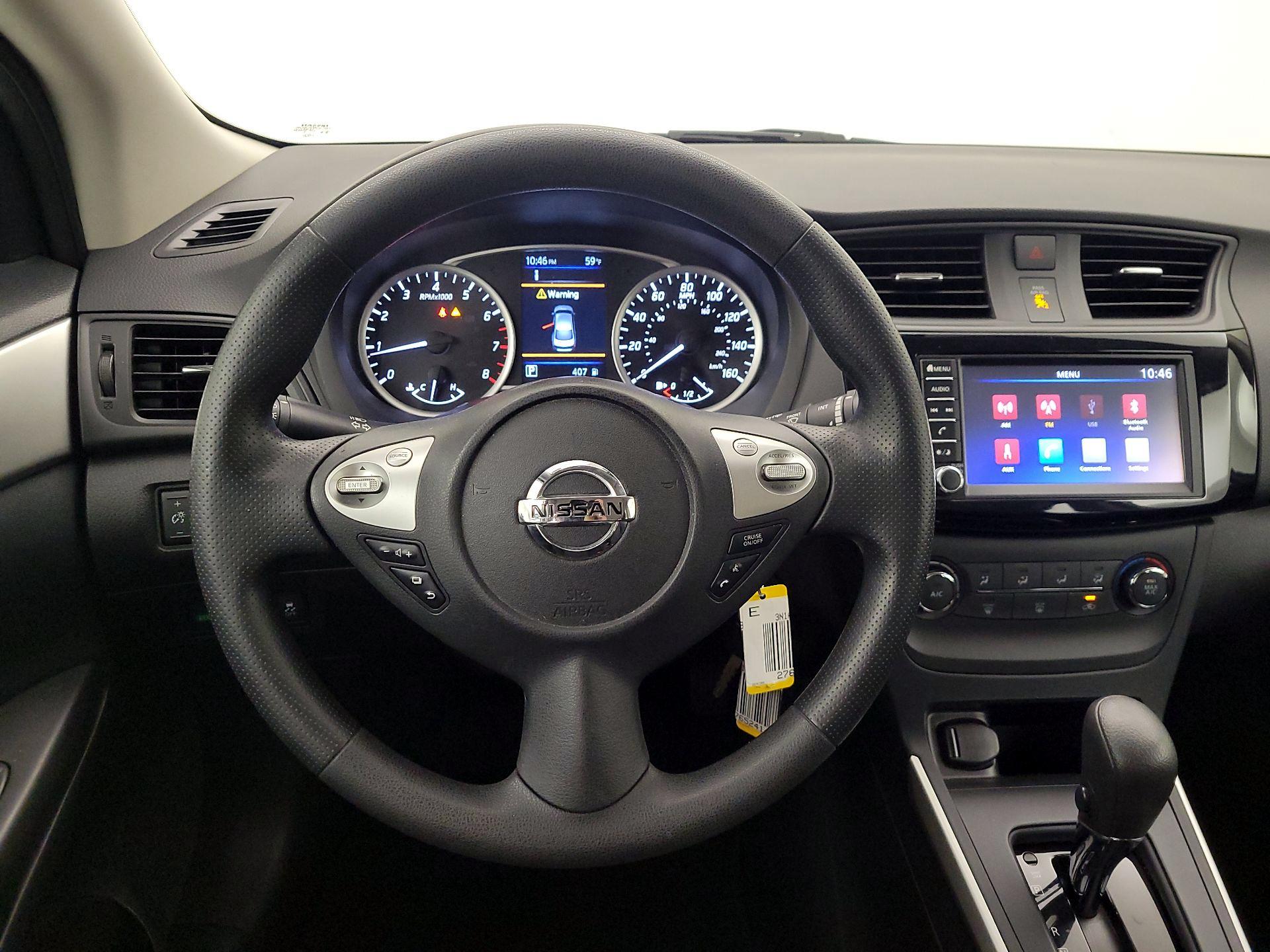 Thumbnail: 2019 Nissan Sentra - 10