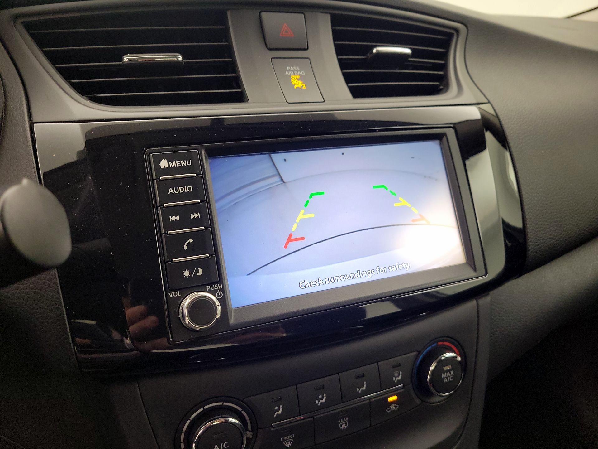 Thumbnail: 2019 Nissan Sentra - 14