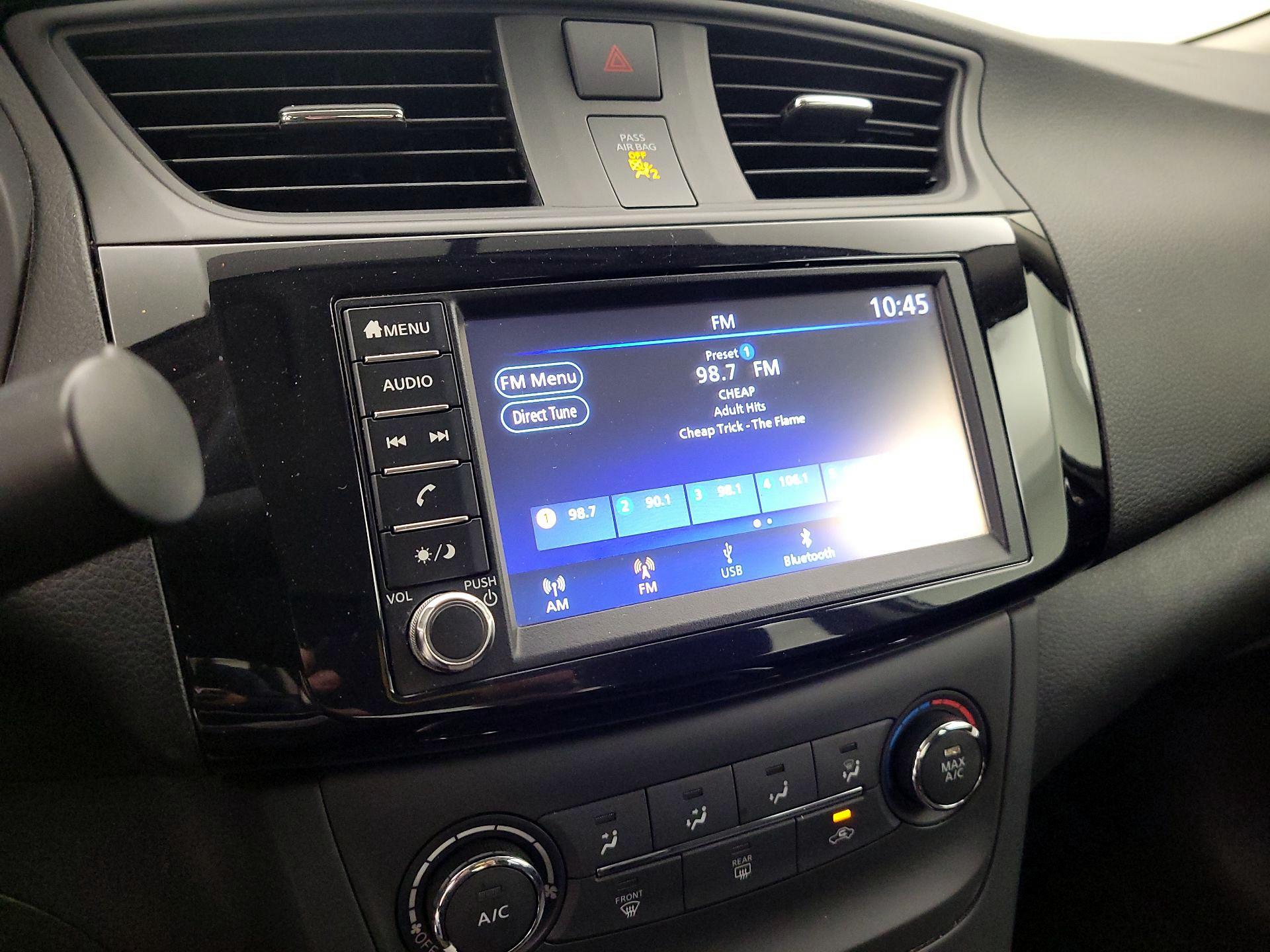 Thumbnail: 2019 Nissan Sentra - 15