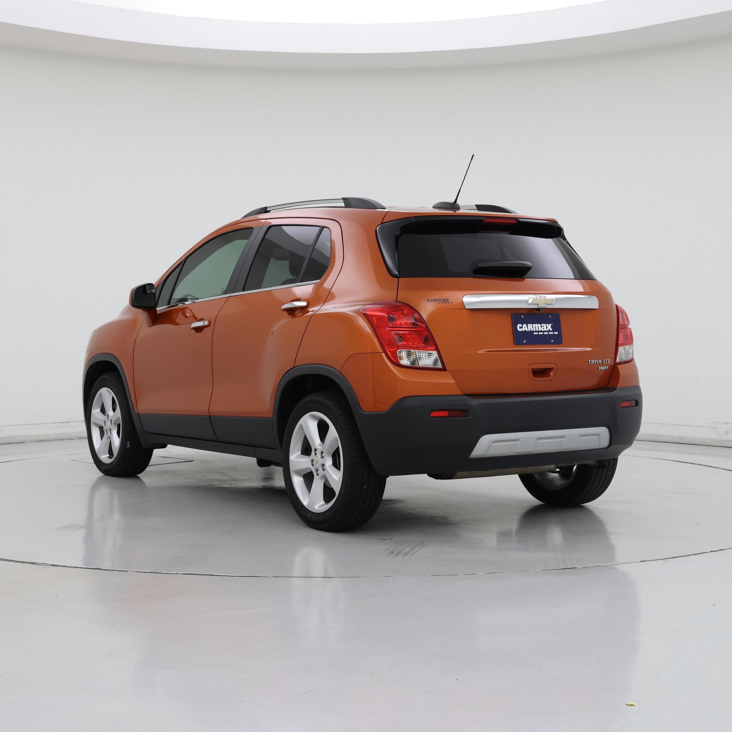 Thumbnail: 2015 Chevrolet Trax - 2