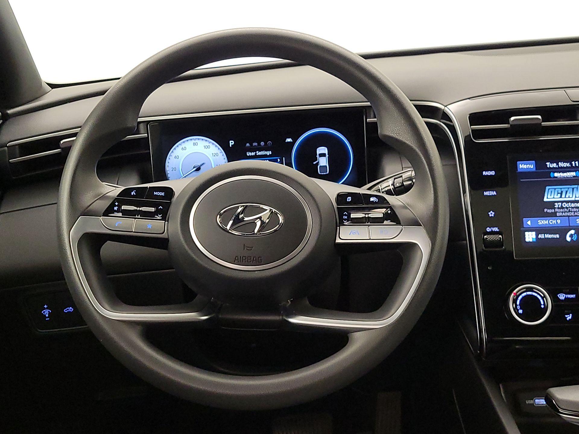 Thumbnail: 2023 Hyundai Santa Cruz - 10