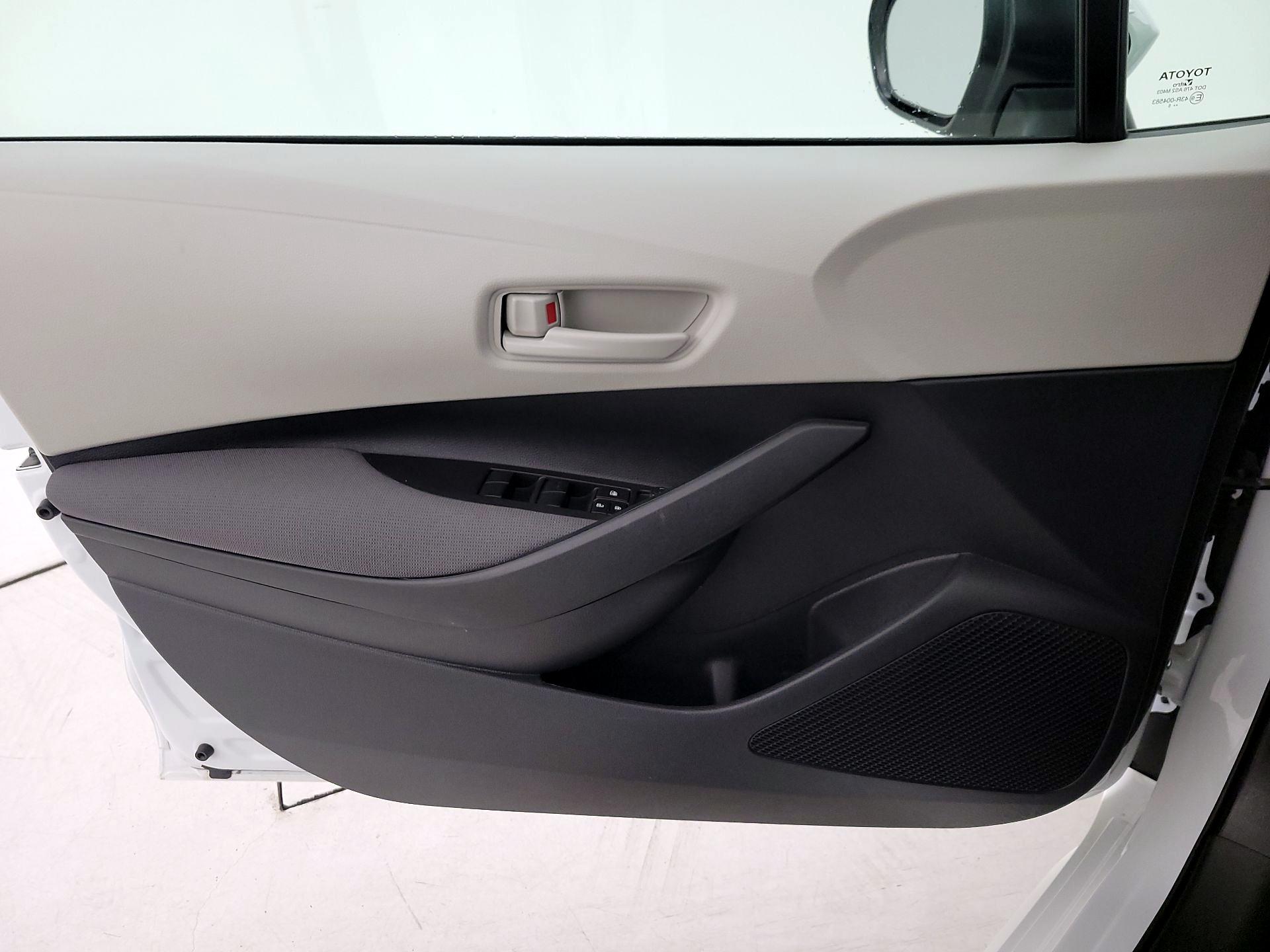 Thumbnail: 2025 Toyota Corolla - 12