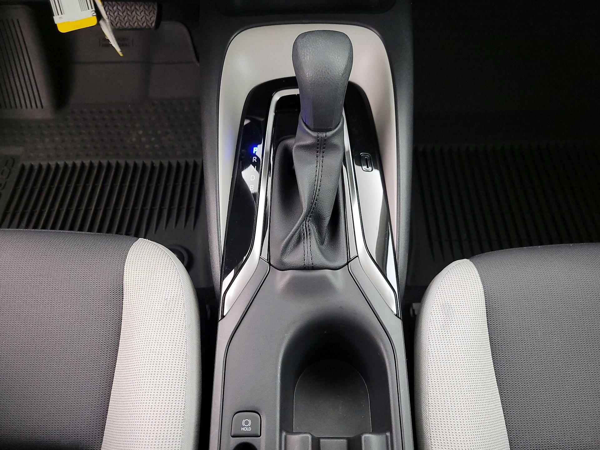 Thumbnail: 2025 Toyota Corolla - 18