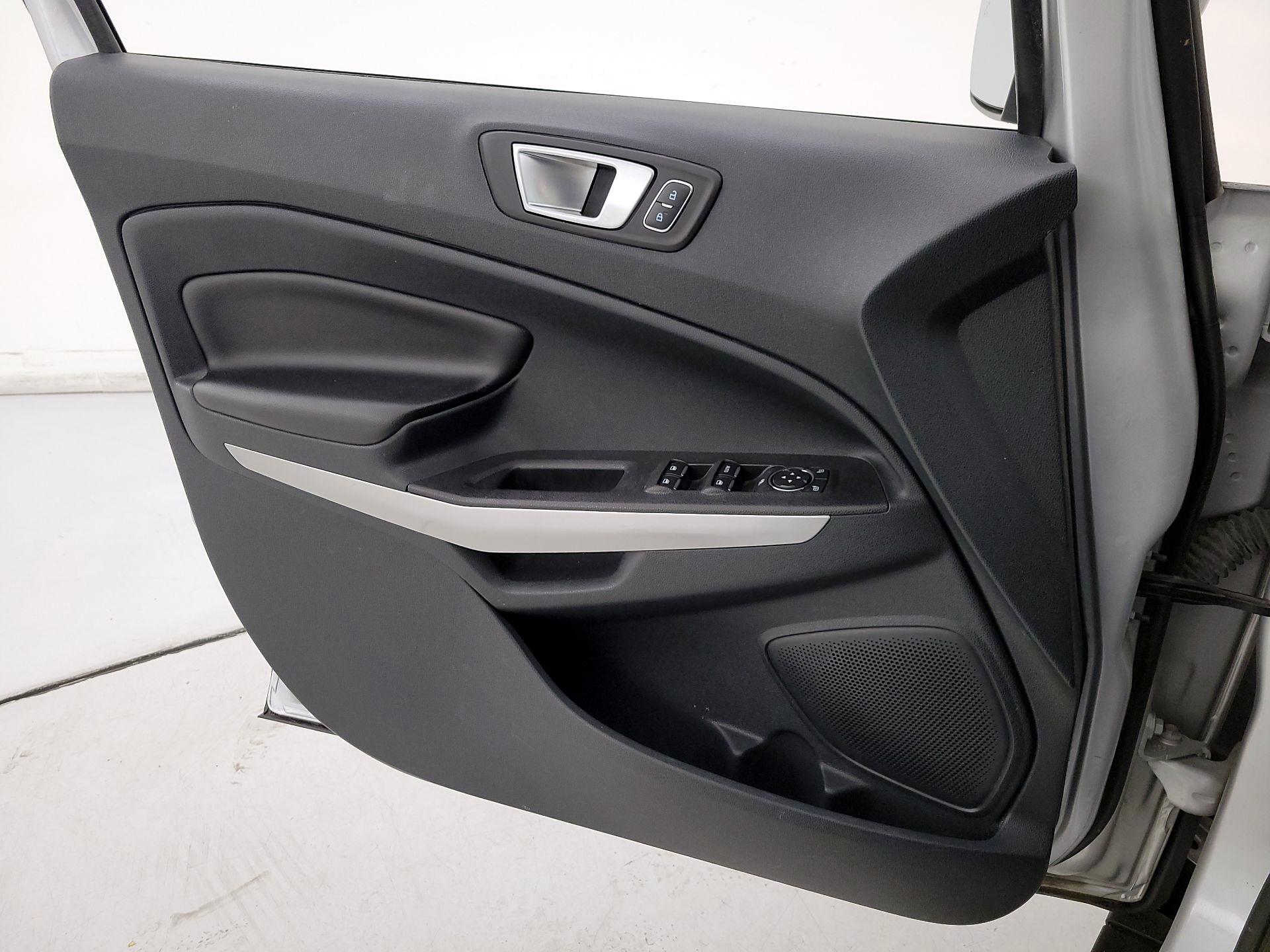 Thumbnail: 2022 Ford EcoSport - 12