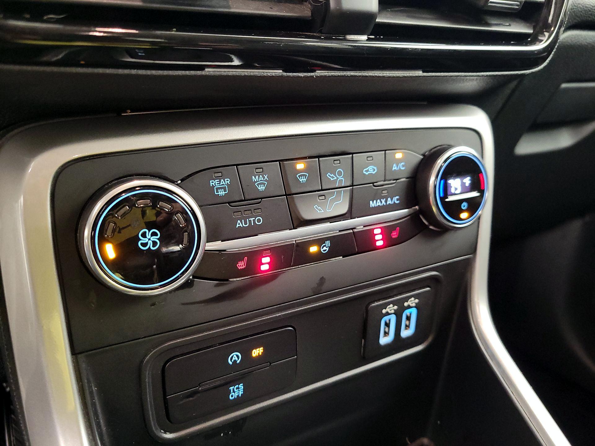 Thumbnail: 2022 Ford EcoSport - 17