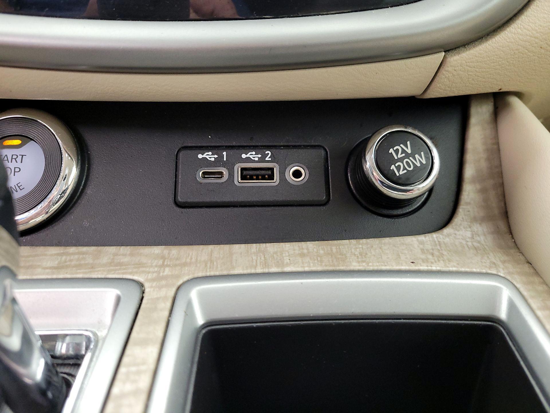 Thumbnail: 2019 Nissan Murano - 19