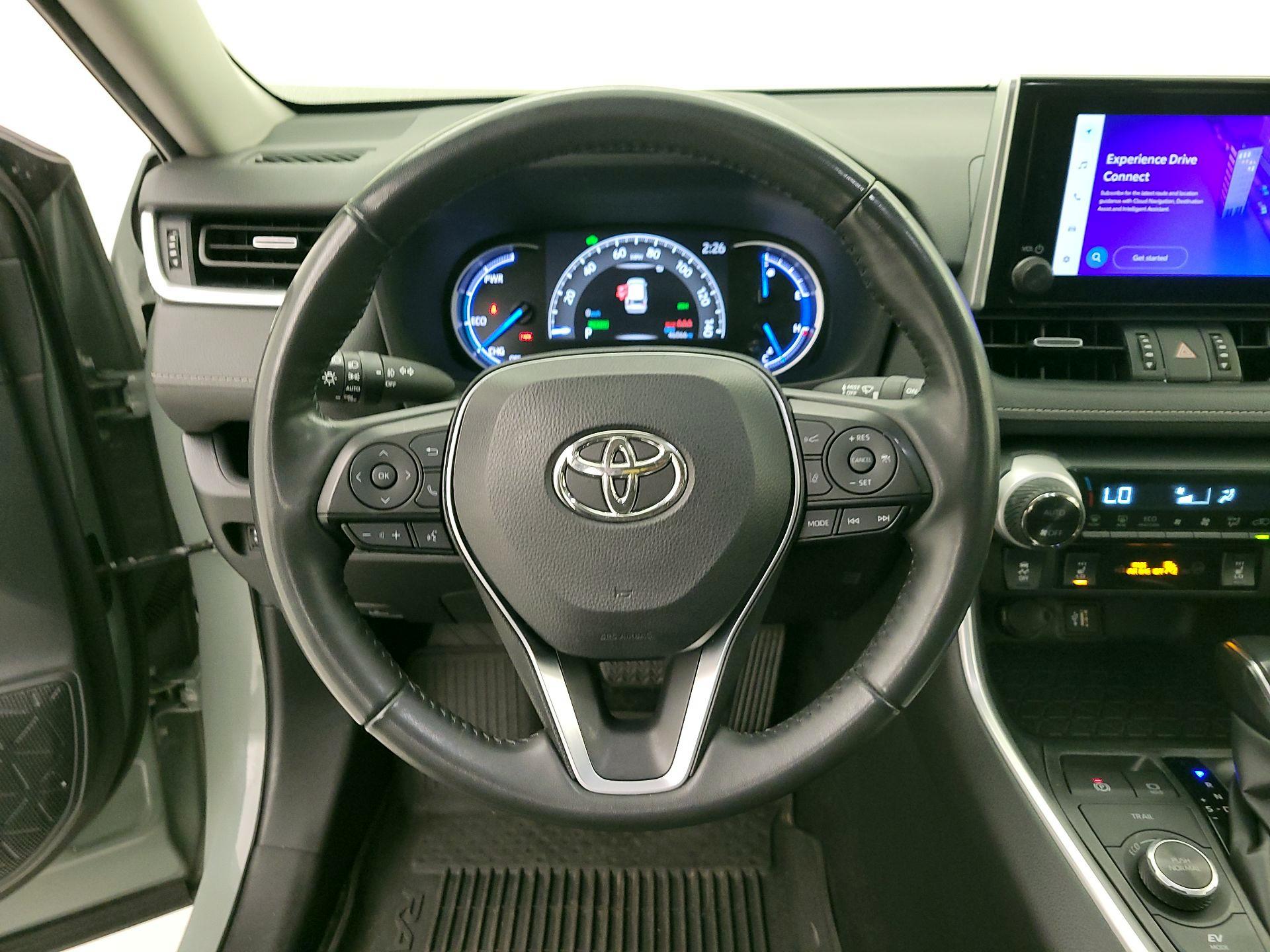 Thumbnail: 2023 Toyota RAV4 - 10