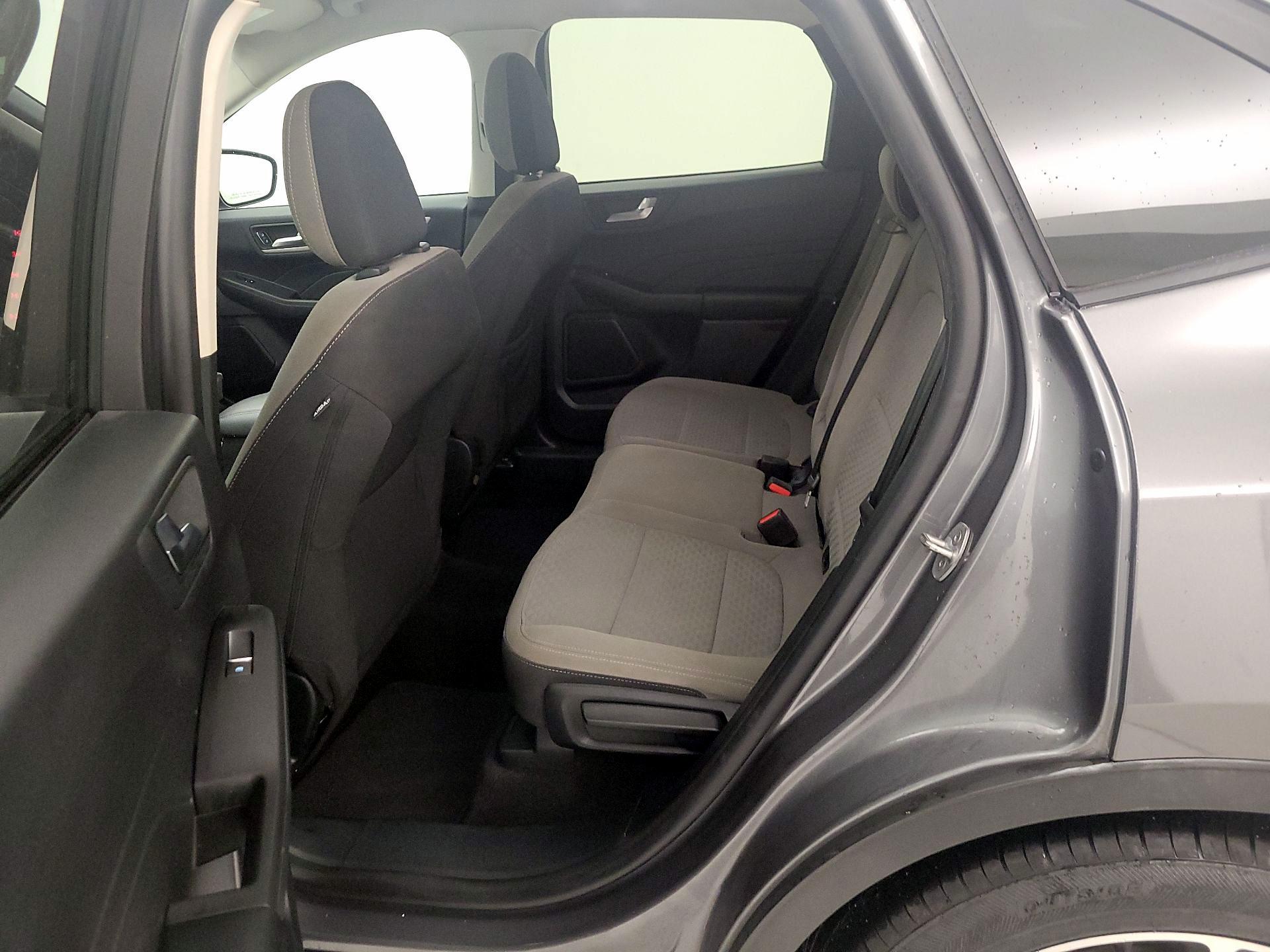 Thumbnail: 2021 Ford Escape - 18