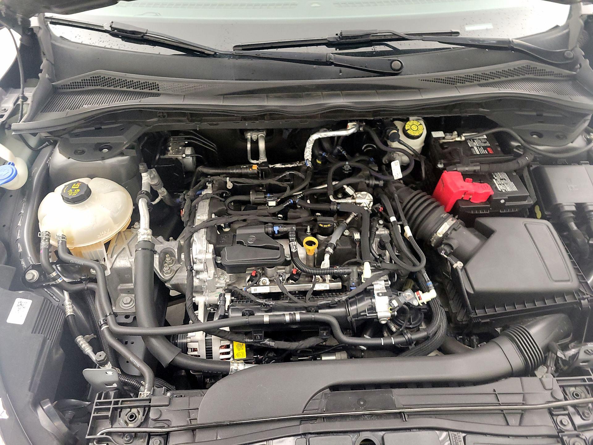 Thumbnail: 2021 Ford Escape - 20